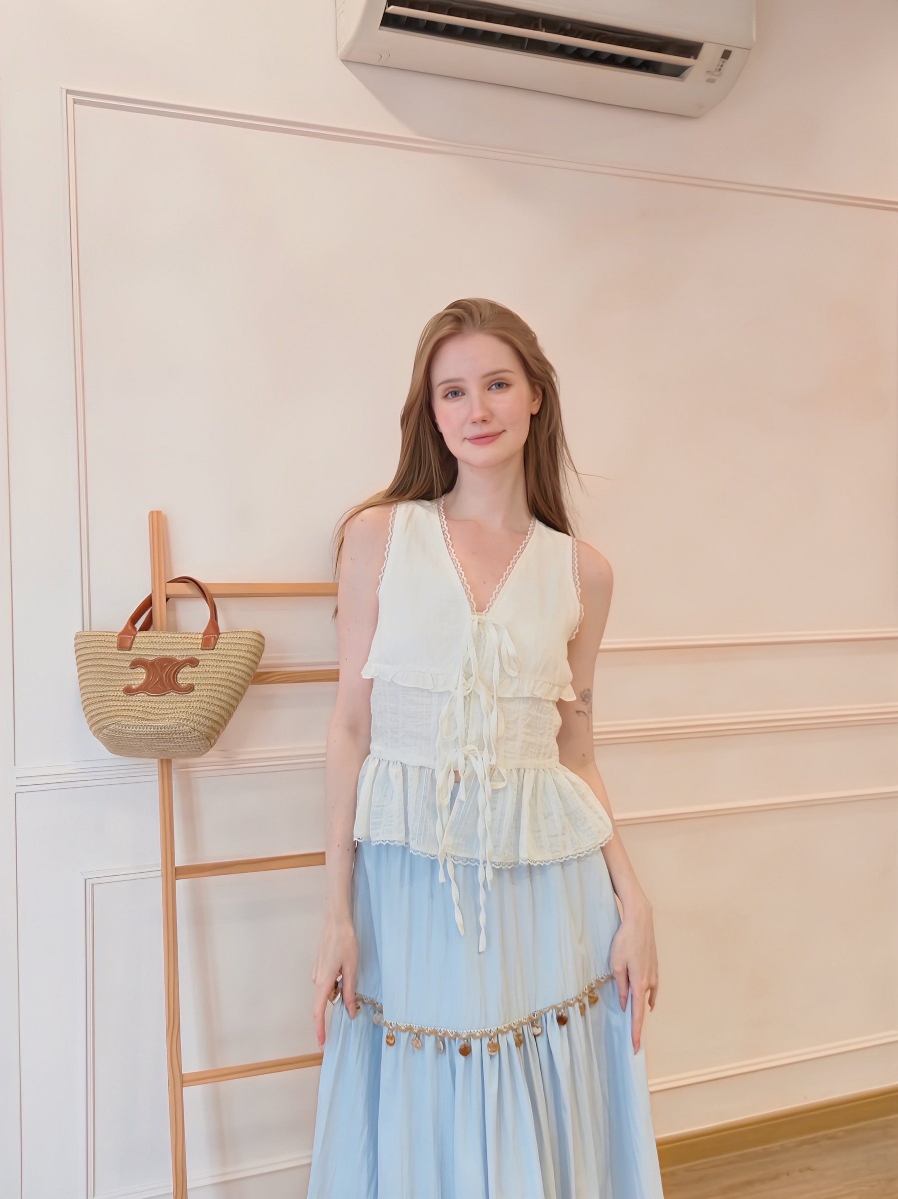 2025-10-10_23-45-57_006