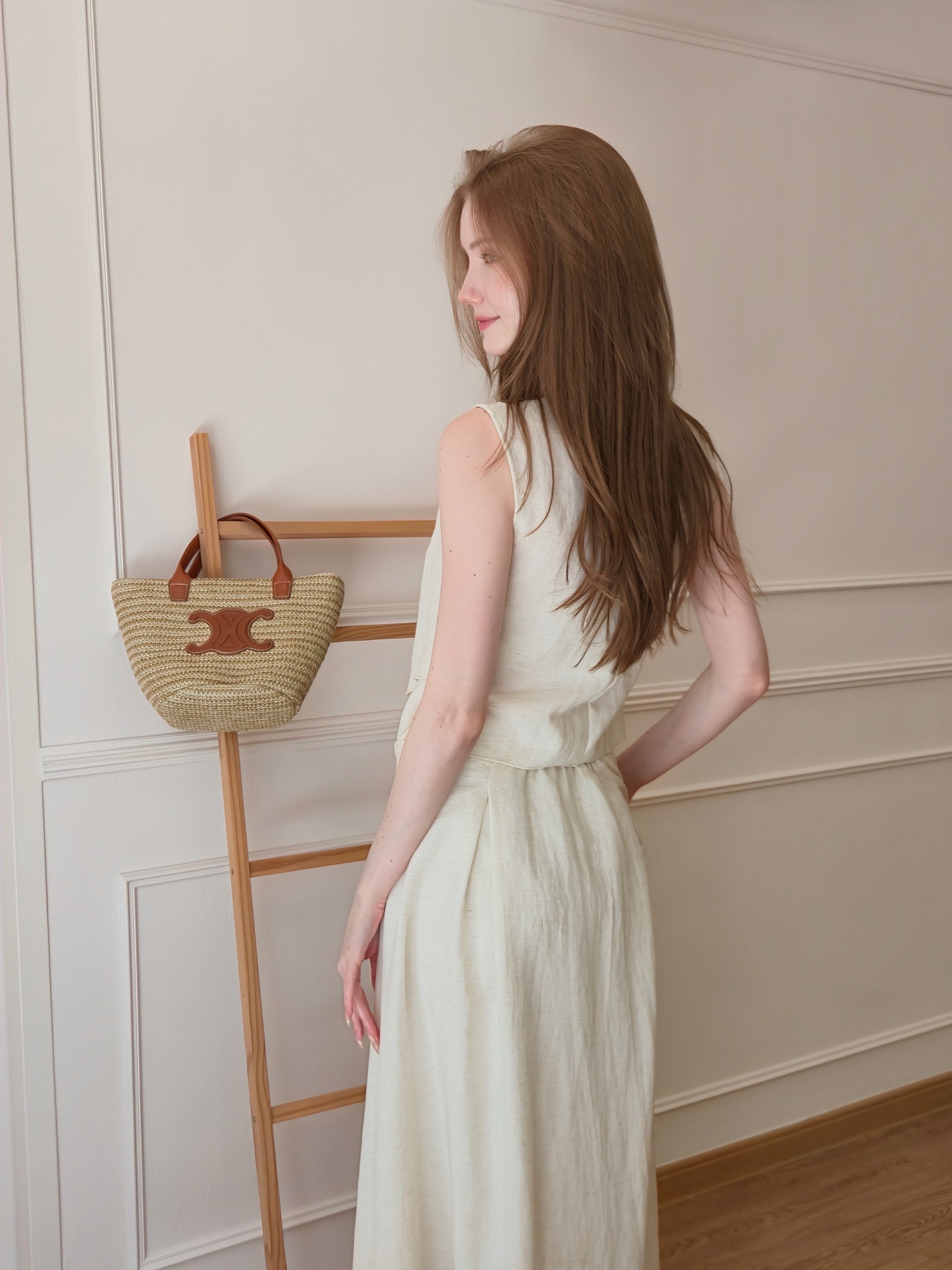 2025-10-10_22-26-00_009