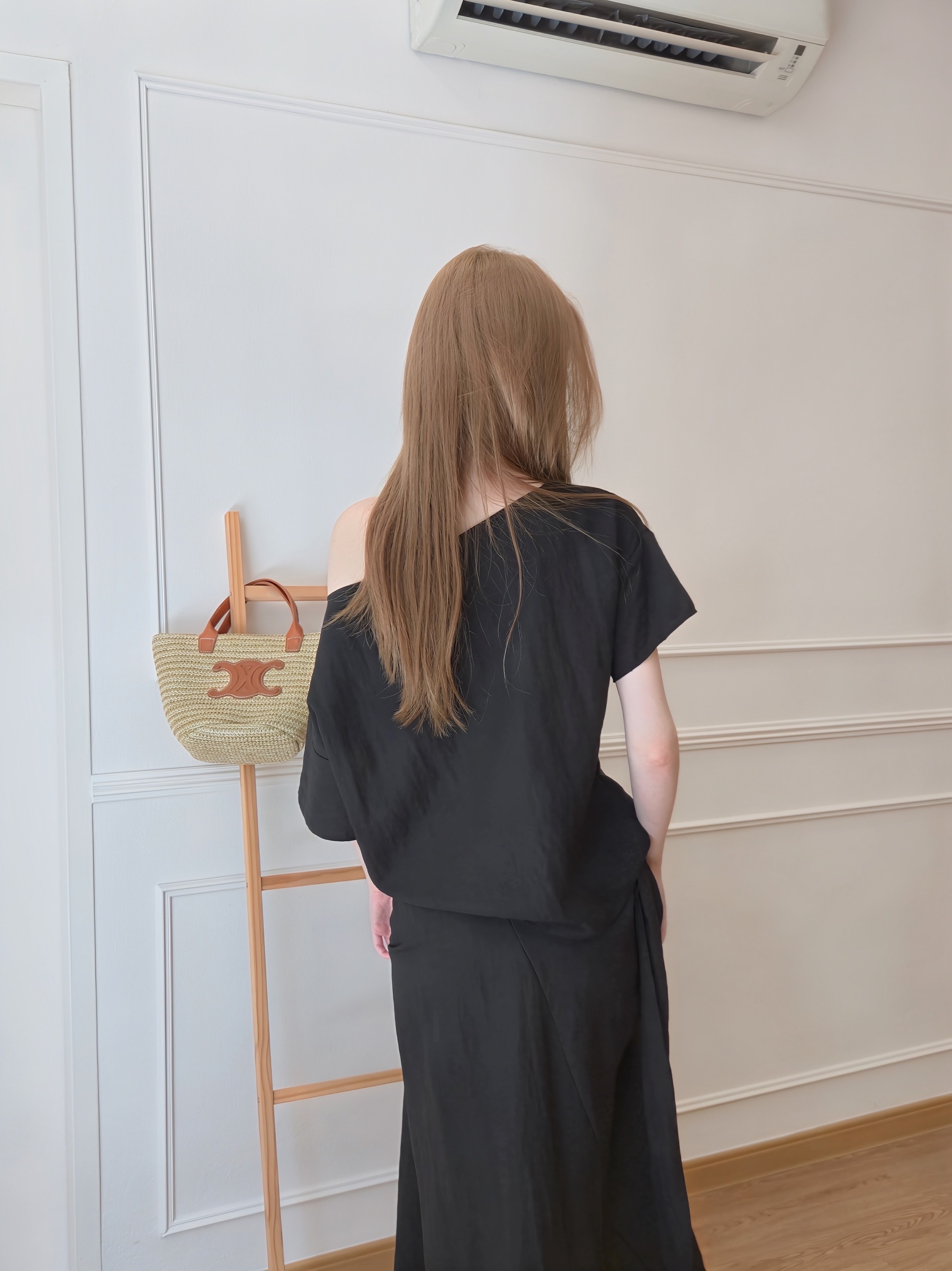 2025-10-10_23-20-05_002