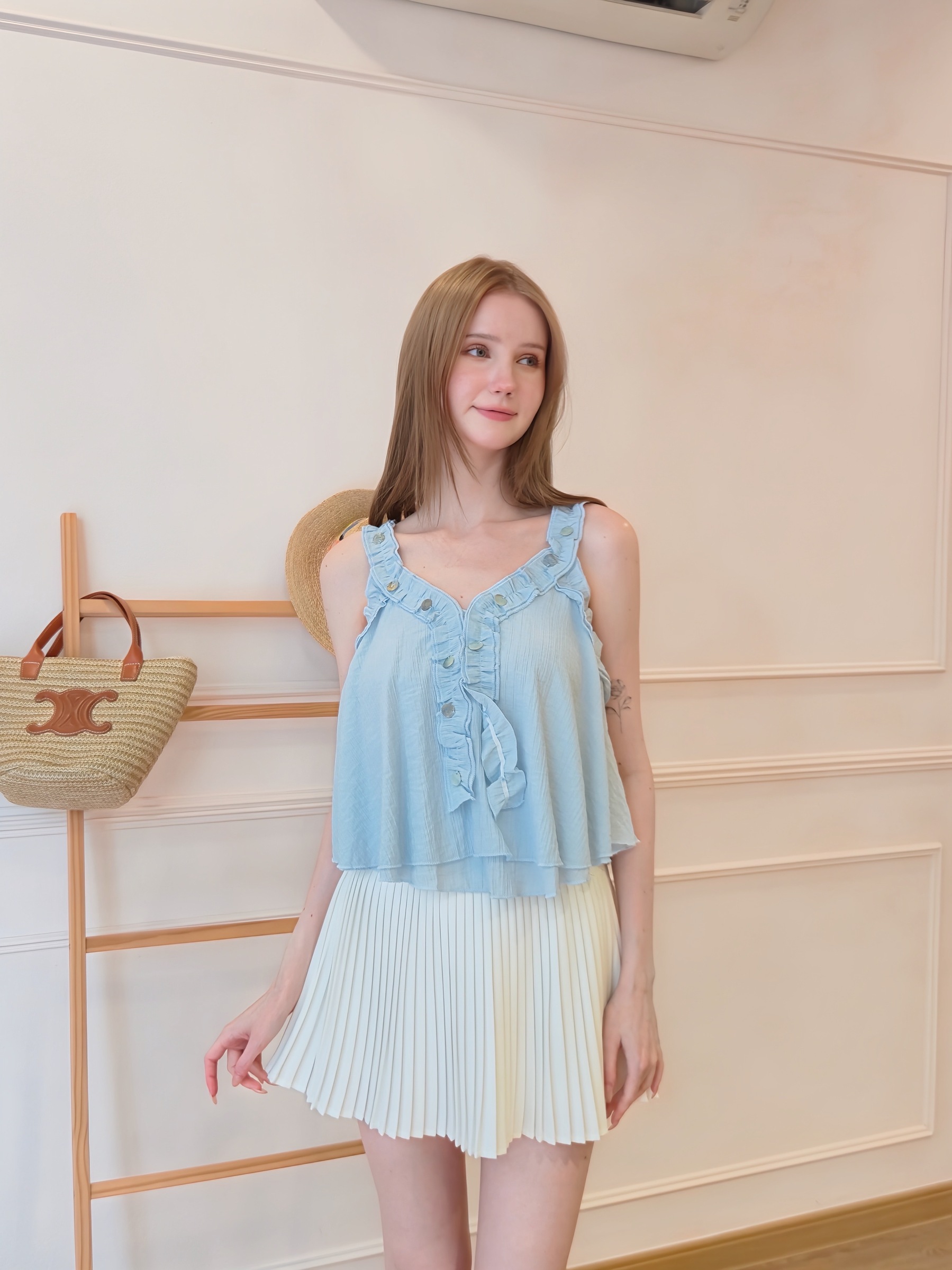 2025-10-10_23-33-35_001