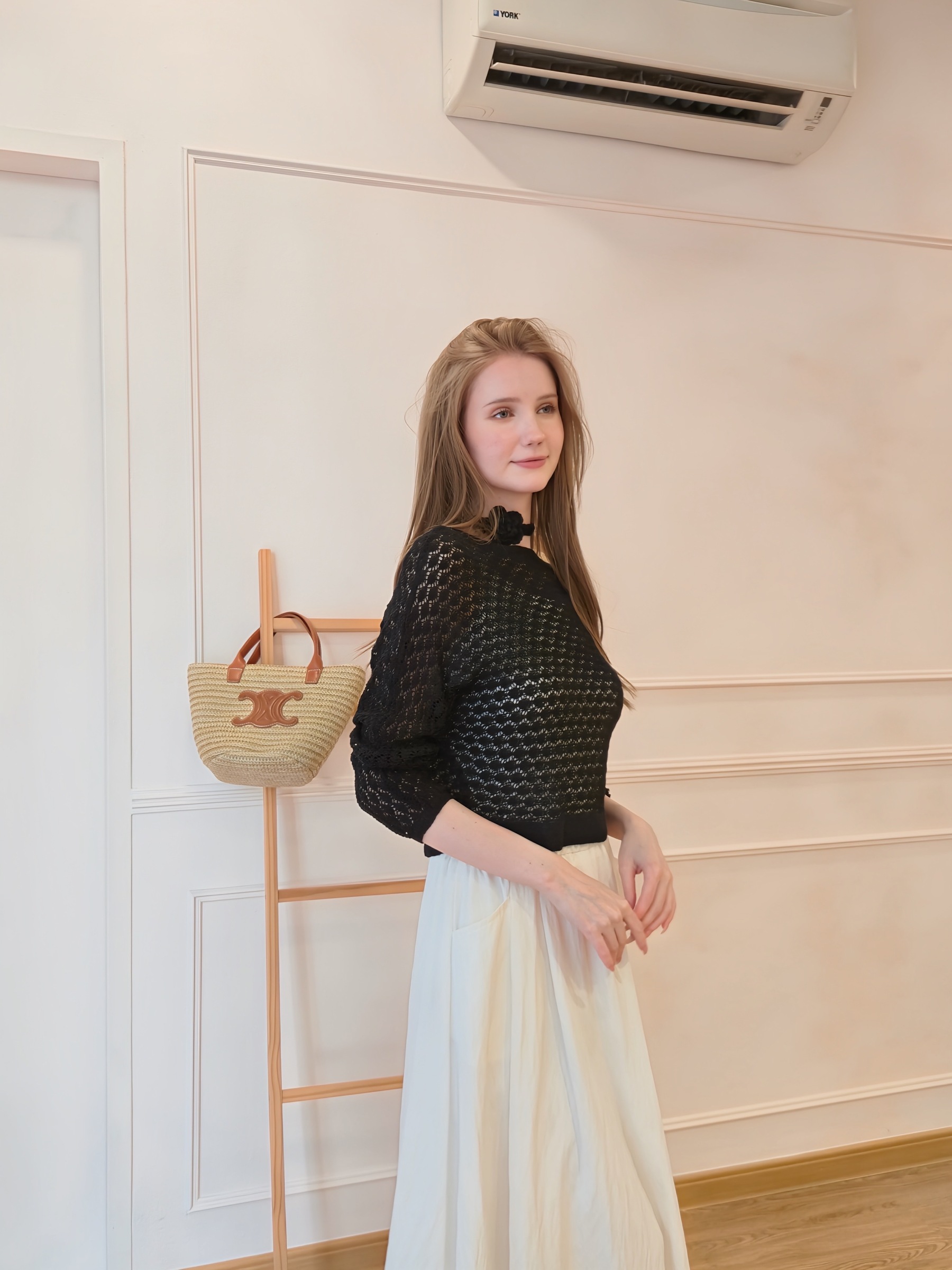 2025-10-10_23-48-33_010