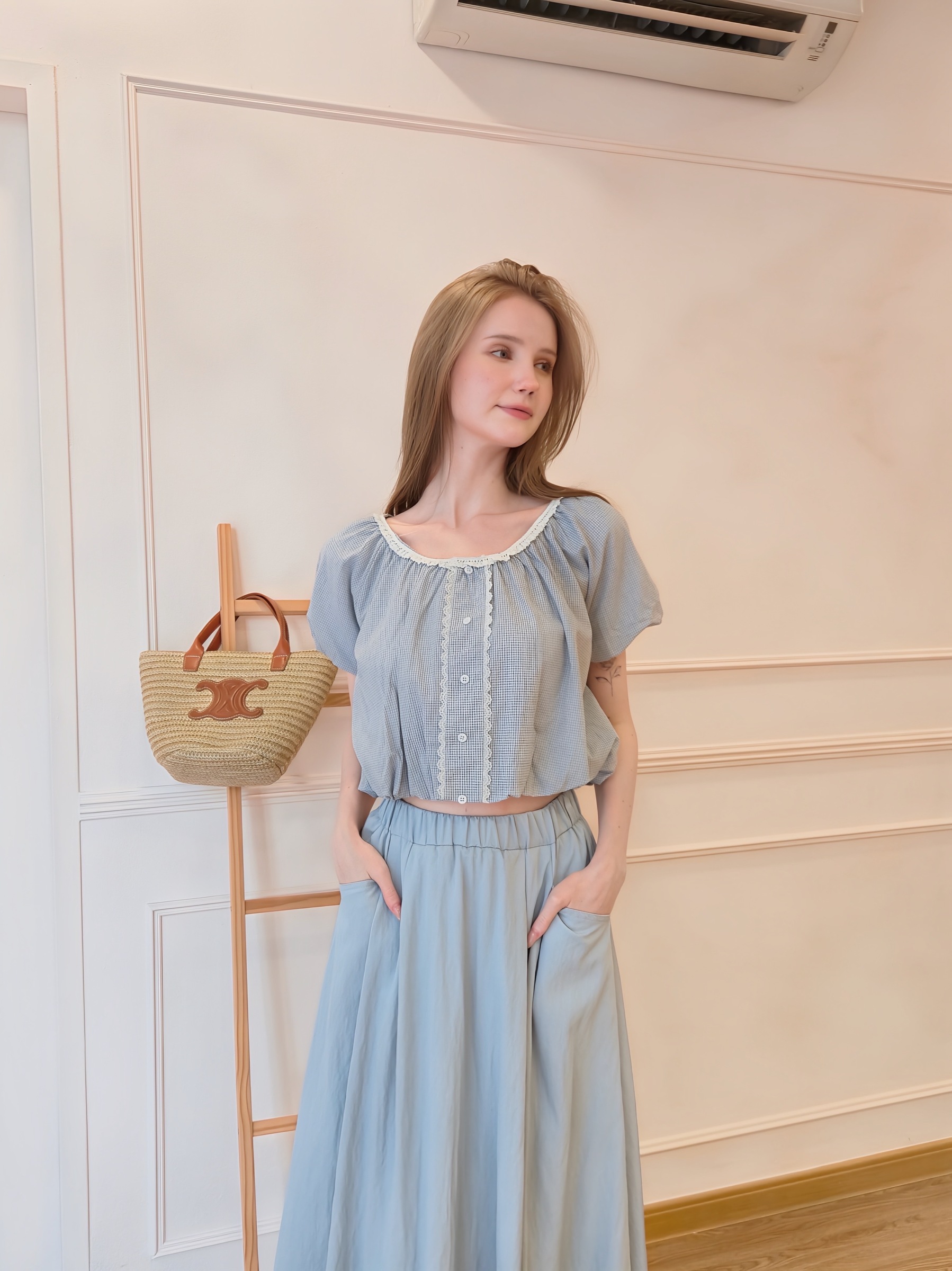 2025-10-10_23-42-43_004