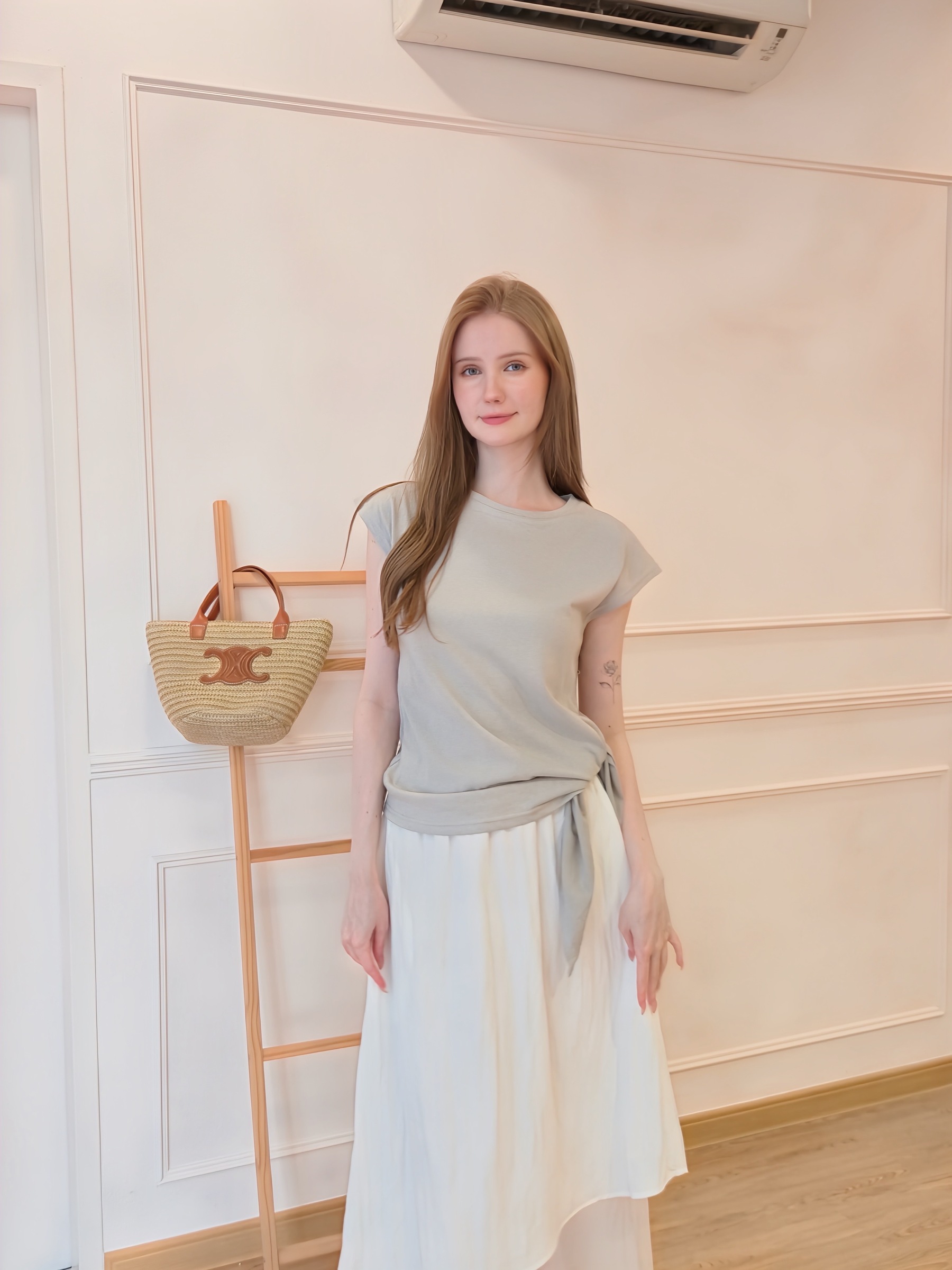 2025-10-10_23-45-57_010