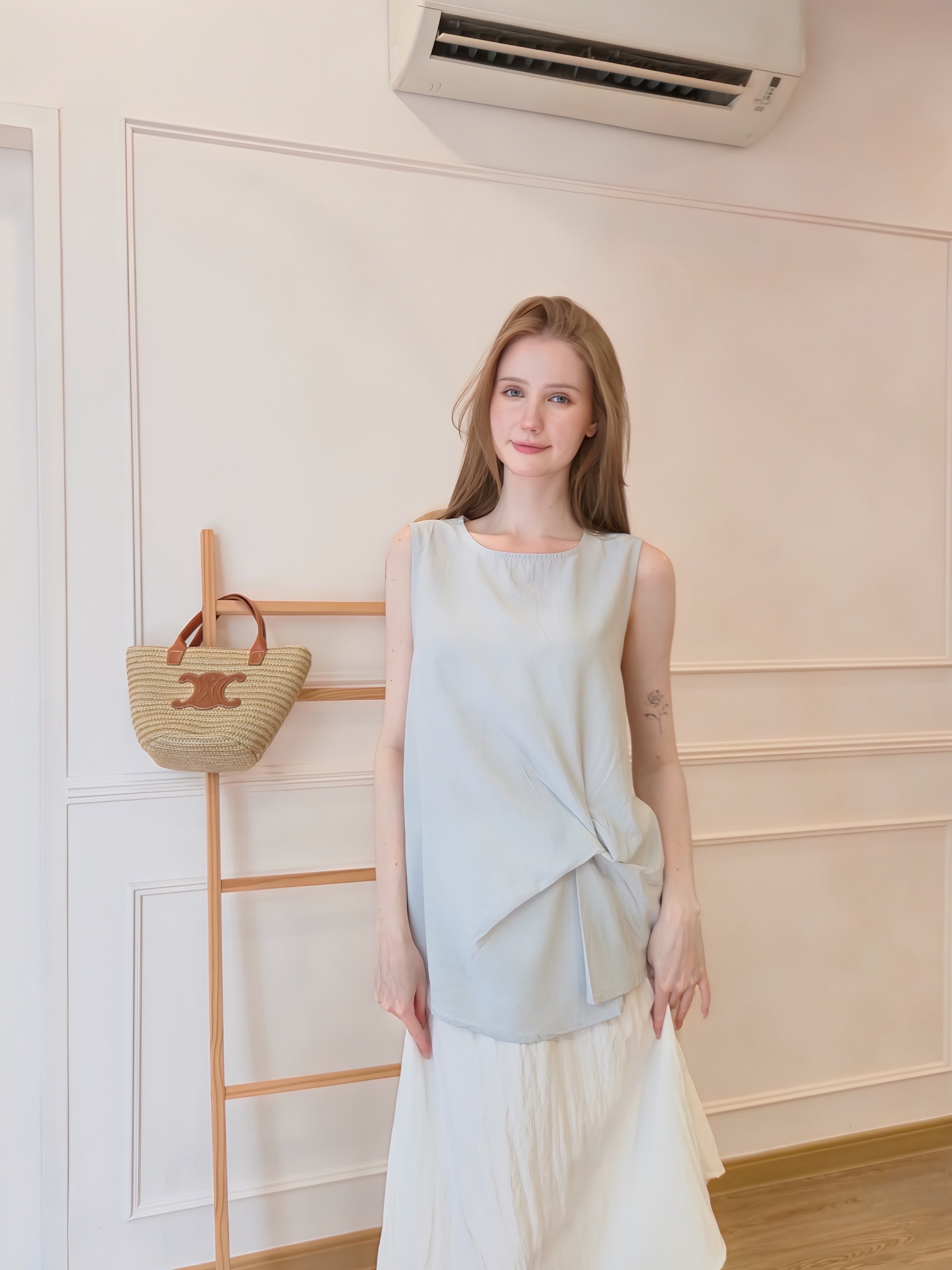 2025-10-10_23-22-52_007