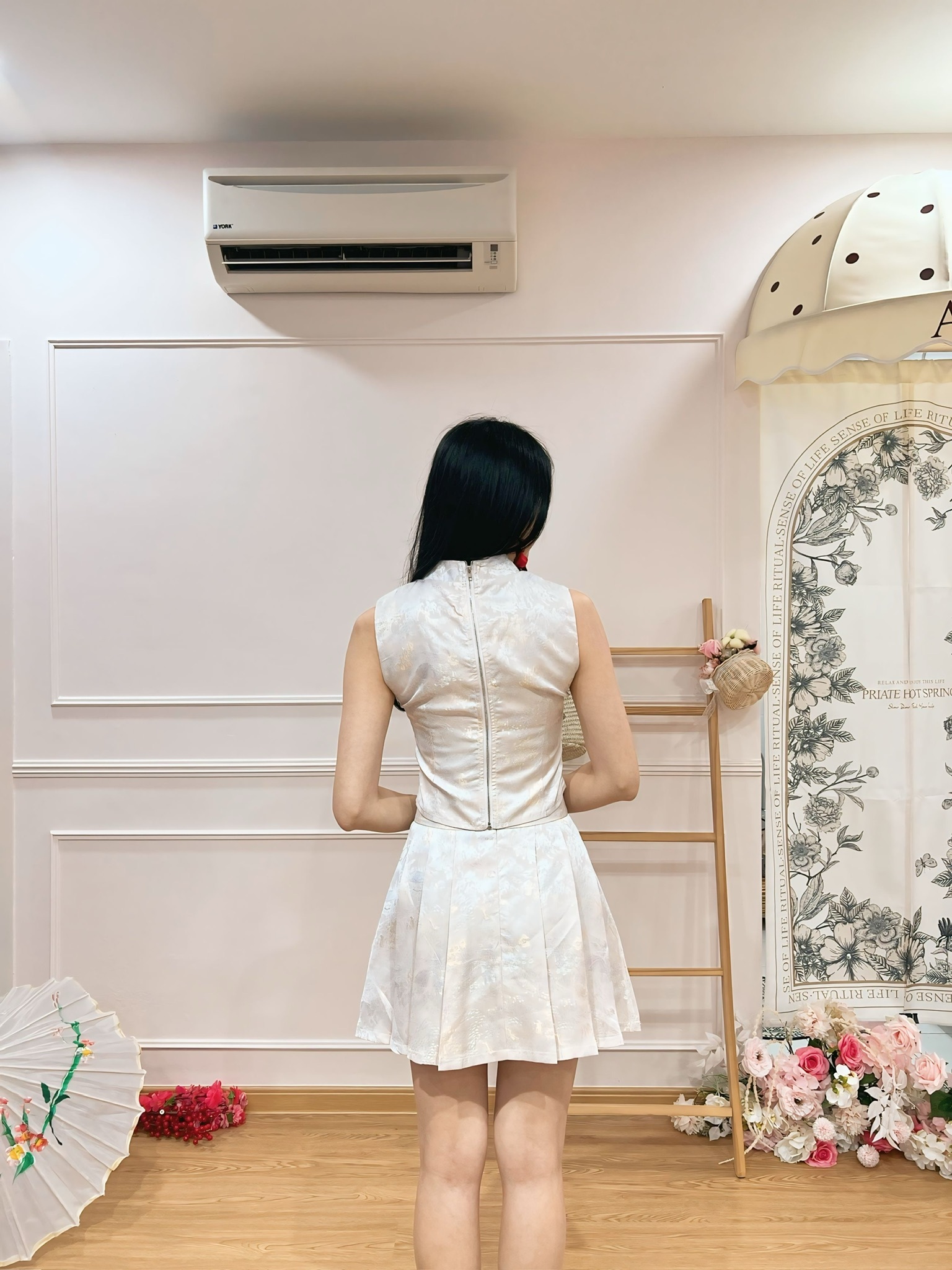 D3242A90-D0CC-4D99-BB18-1676A00AED0B_1_102_o