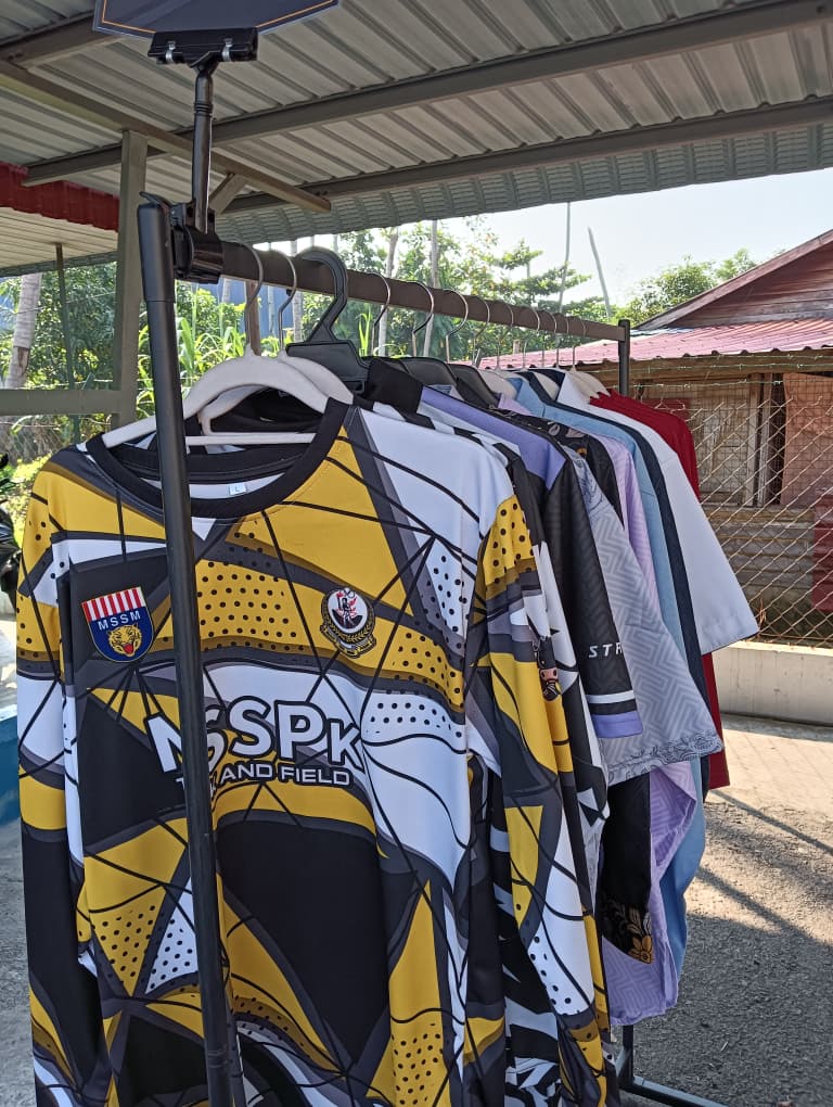 Strixe Booth@Bola Tampar - Baju Display