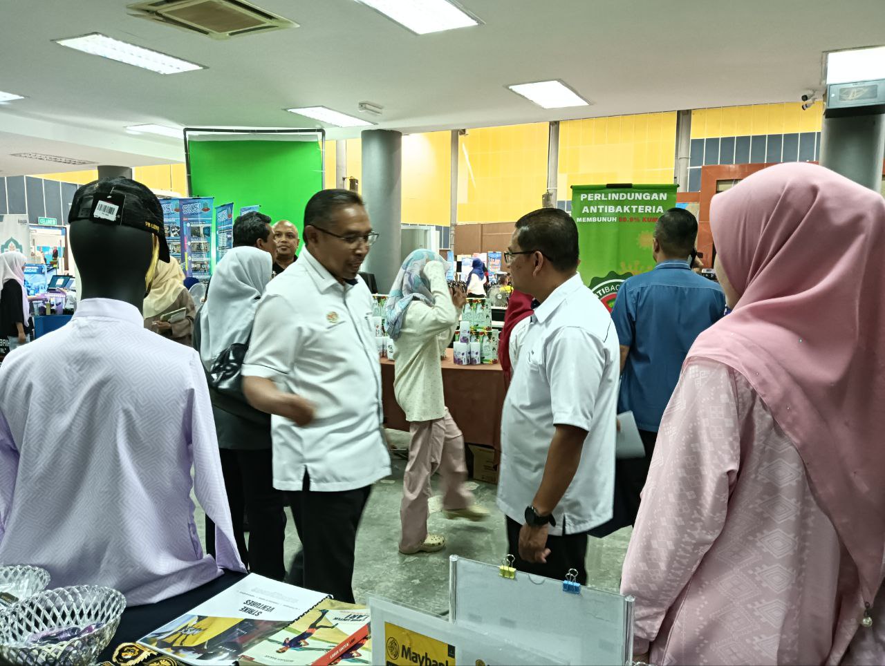 photo_6320991004495908152_y