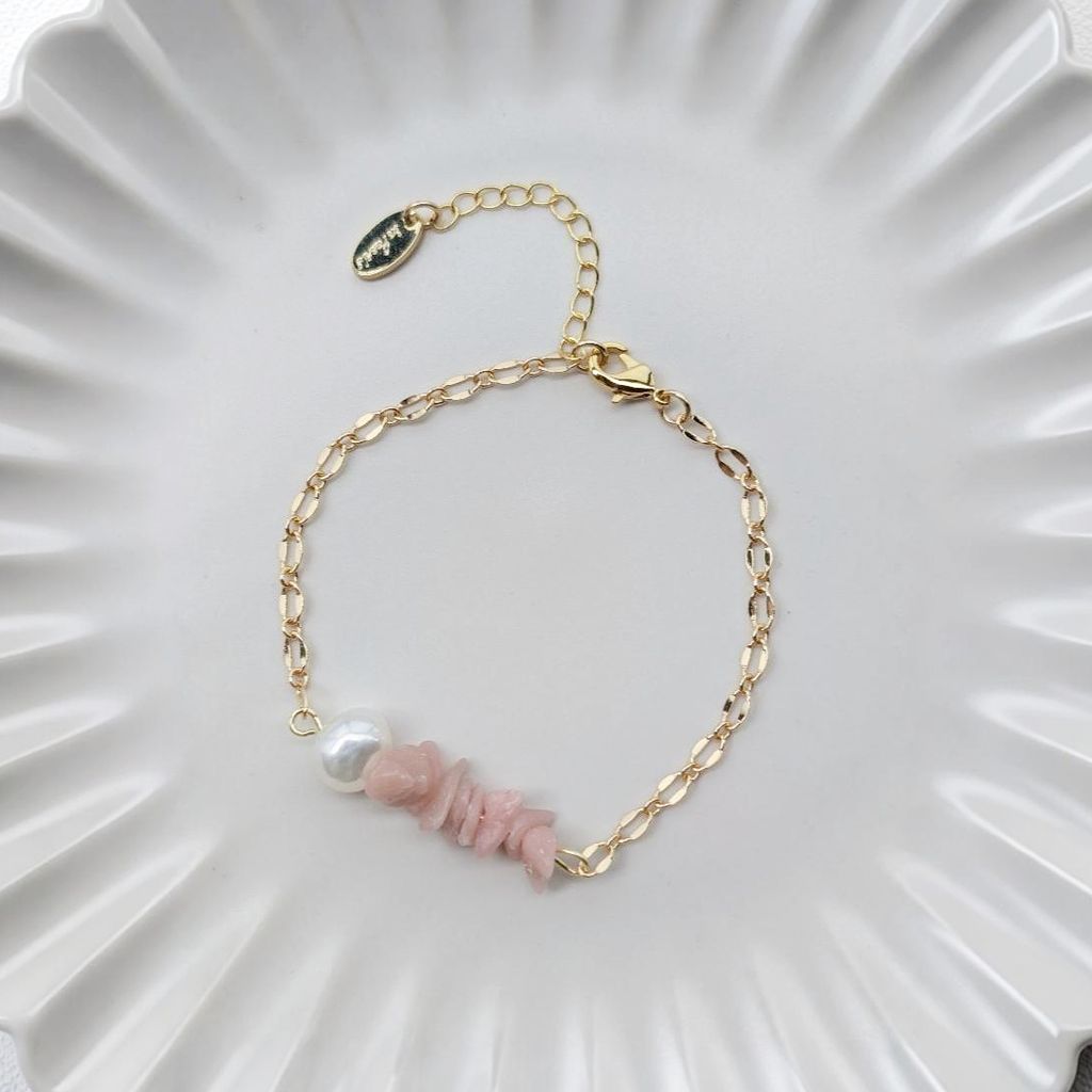 SPRING PETAL PATH | 春日花徑 天然石 X 巴洛克珍珠手鍊