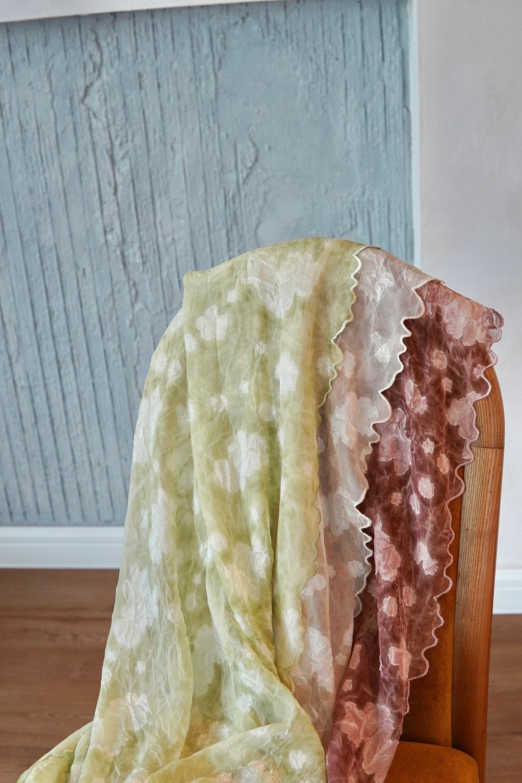 2d0eb262-3942-486d-8322-aa8d3820cb4f 2