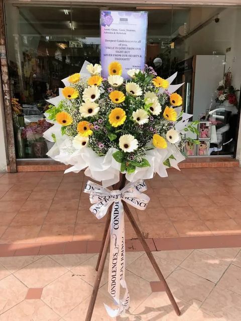 Condolences Flower Stand 43