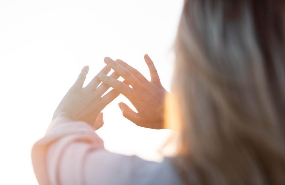《譚崔能量療癒的七個好處》:心靈轉化之旅