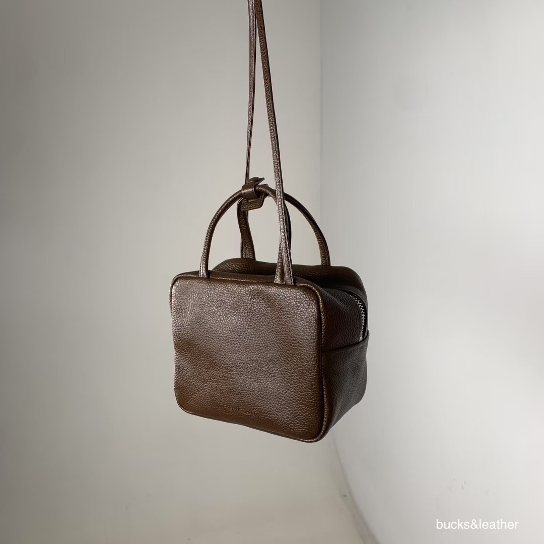 O1CN01Ht0Qi72HGqn6PhrOo_!!852989124