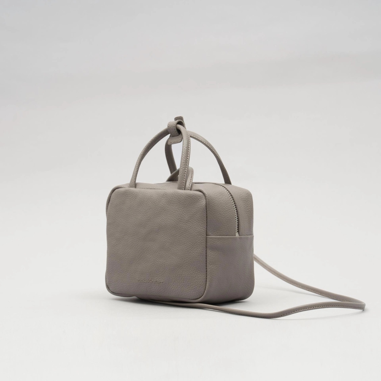 O1CN0156loKK2HGqn7M9YN9_!!852989124