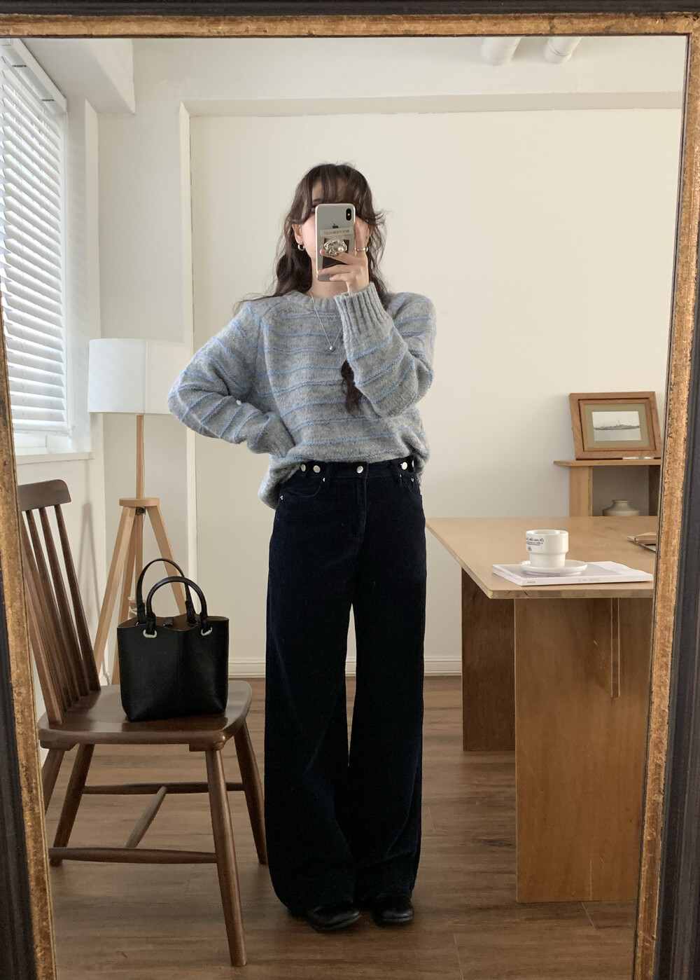 image_1764921611242_1000