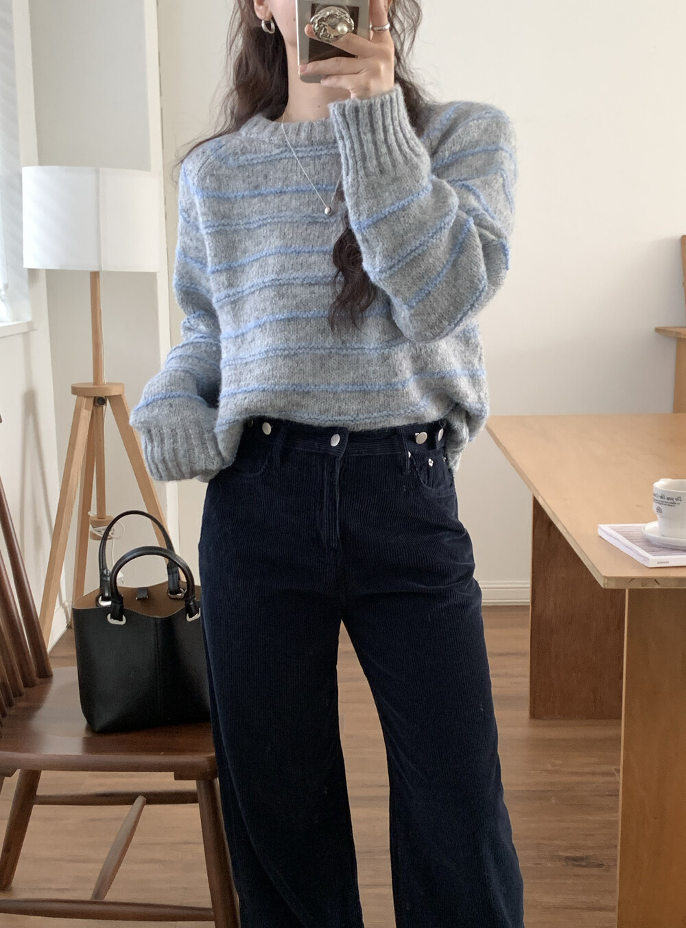 image_1764921611411_1000