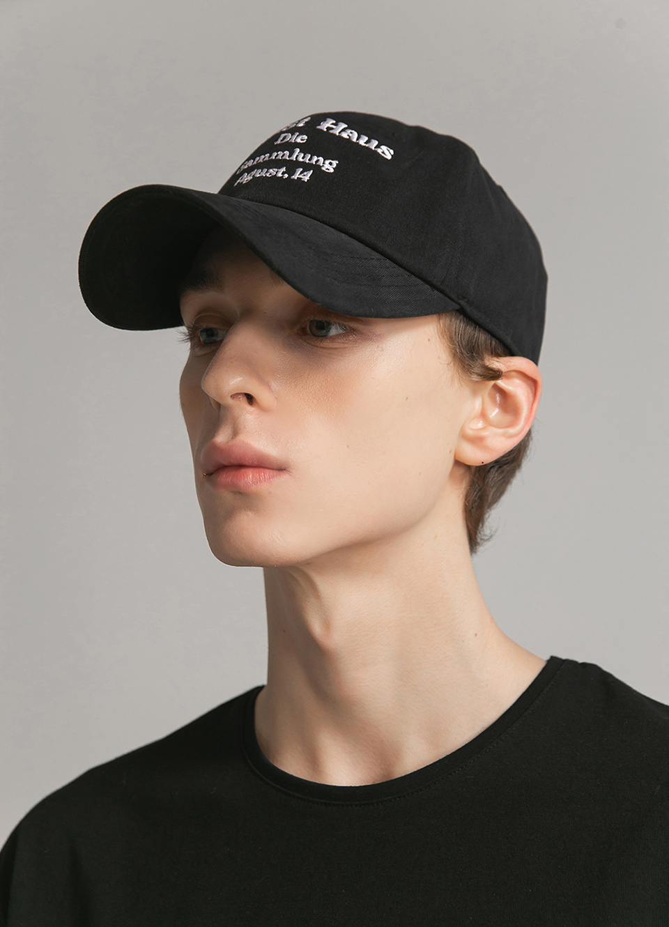 2022010318160400000096937