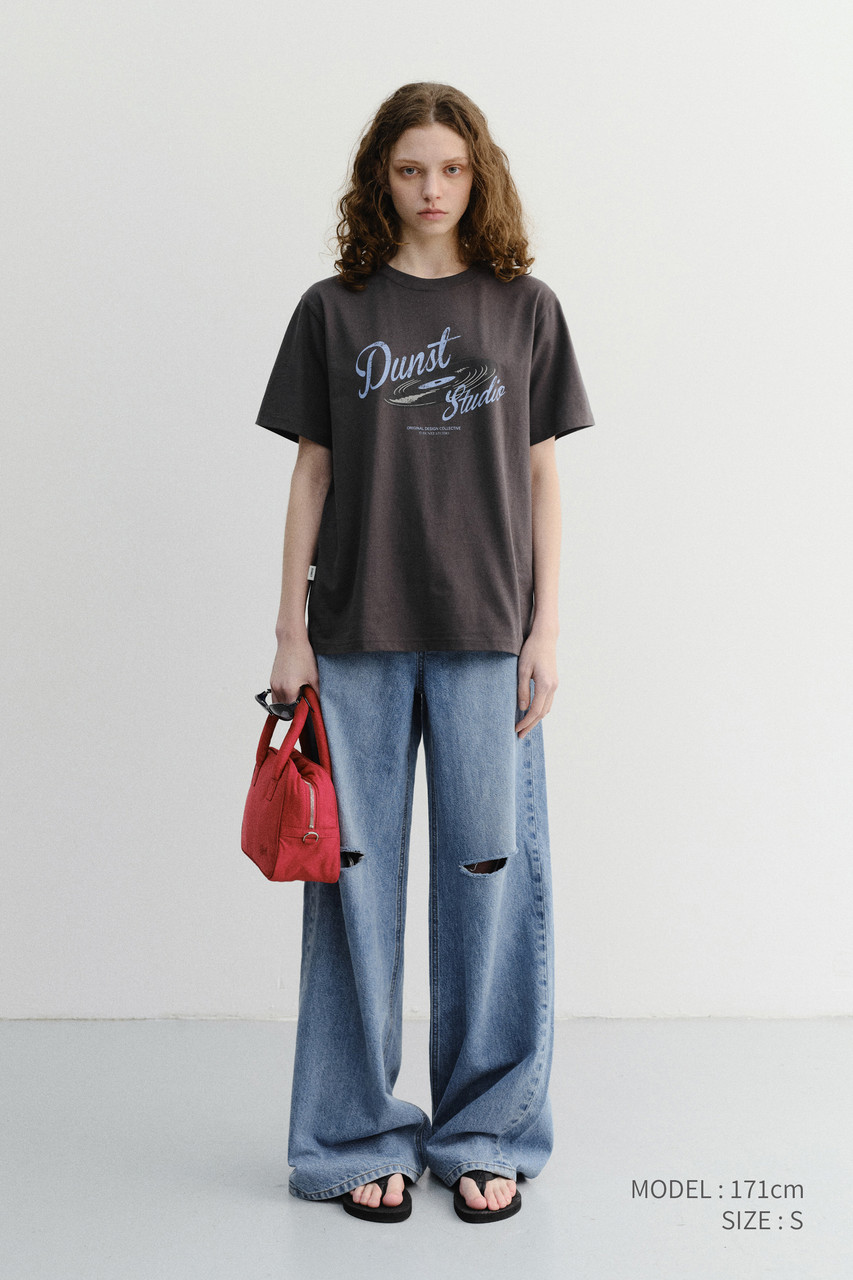 d6d65d5eb8a2a193de356db360925c40