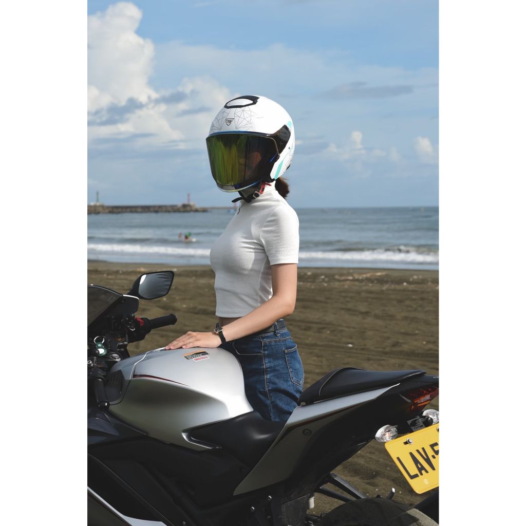 tw-11134207-7r992-lnvfx2chr199b2