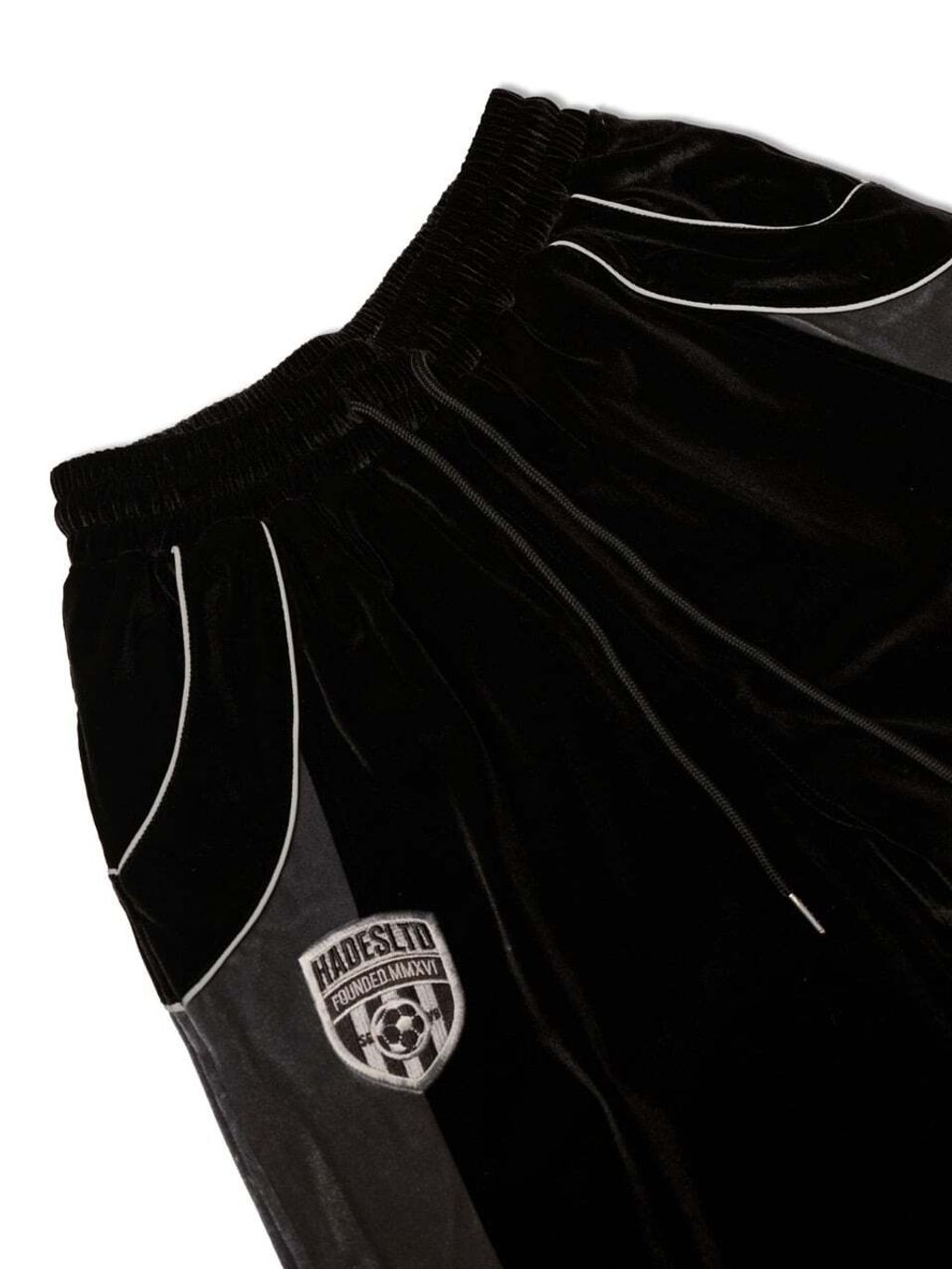 _dsf7743_large_9293278a95134518a7dbdbb3e30c191b