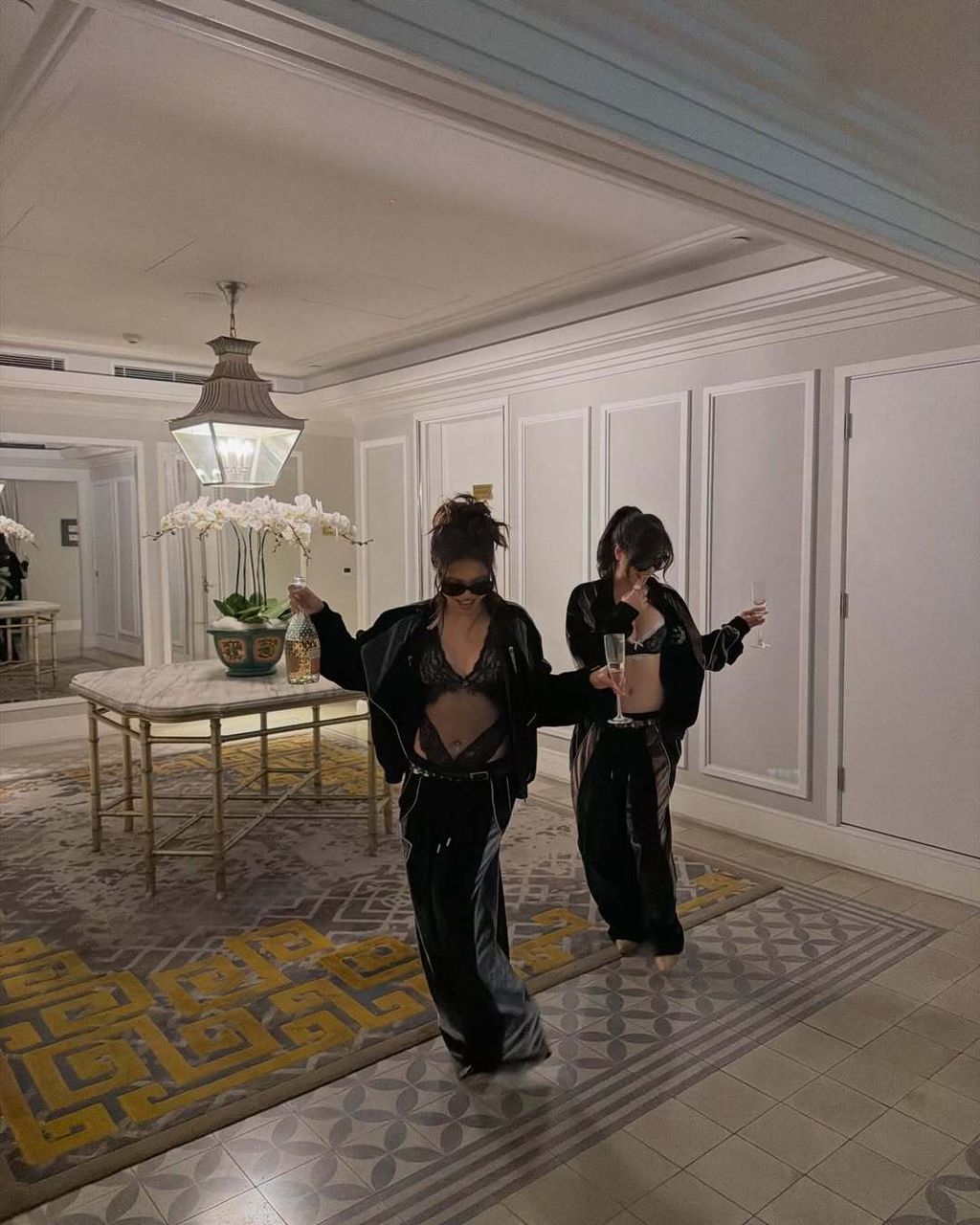 SnapInsta.to_630142520_18427695367143577_4094204208642730575_n