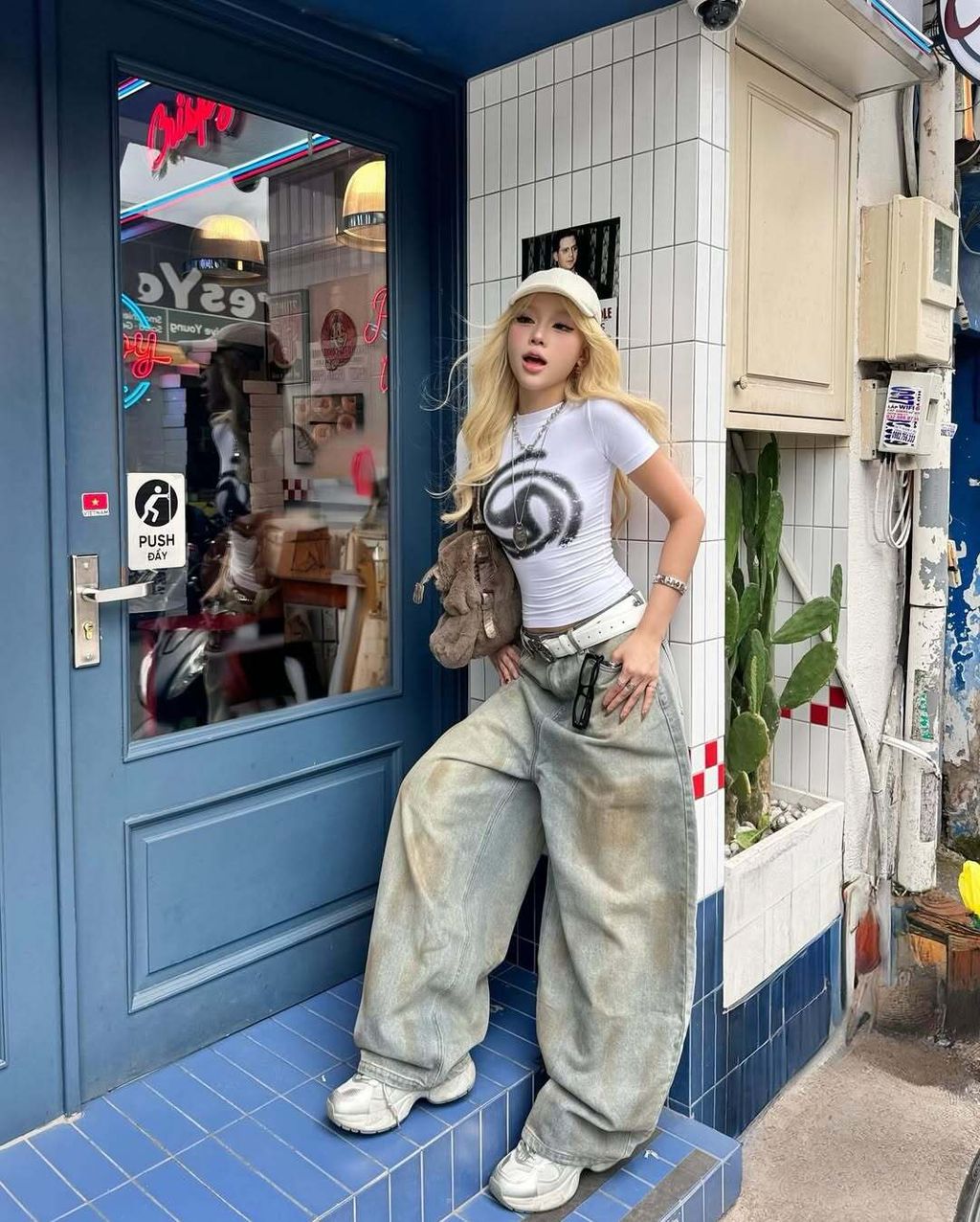 SnapInsta.to_560431264_17861200878500628_403745940063479935_n