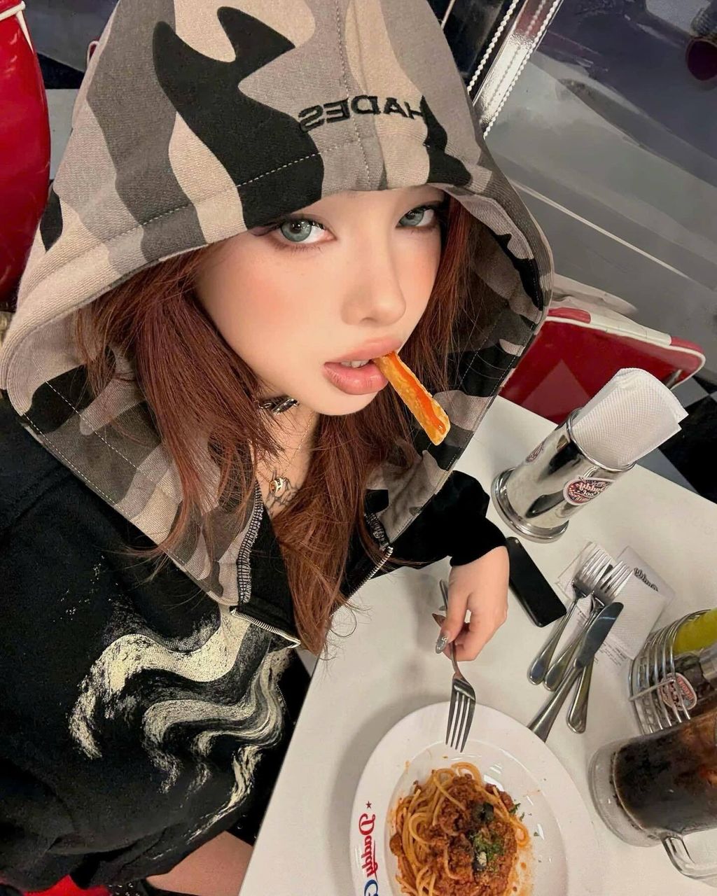 SnapInsta.to_661599288_18435095926143577_2802380359294750721_n