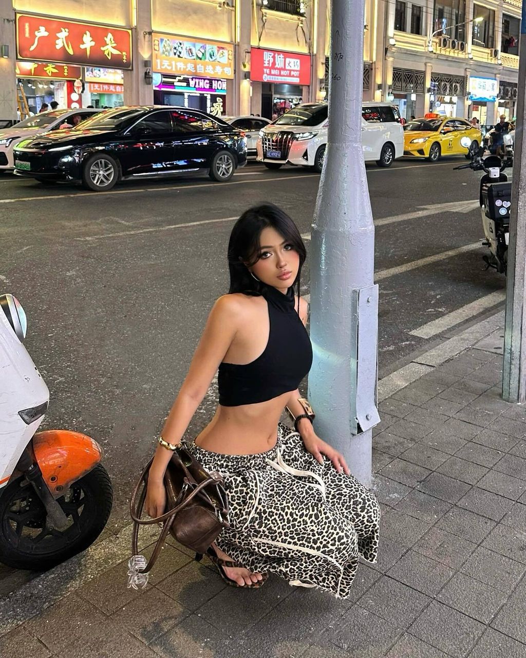 SnapInsta.to_549201945_18403794211143577_1330926777705078223_n (1)