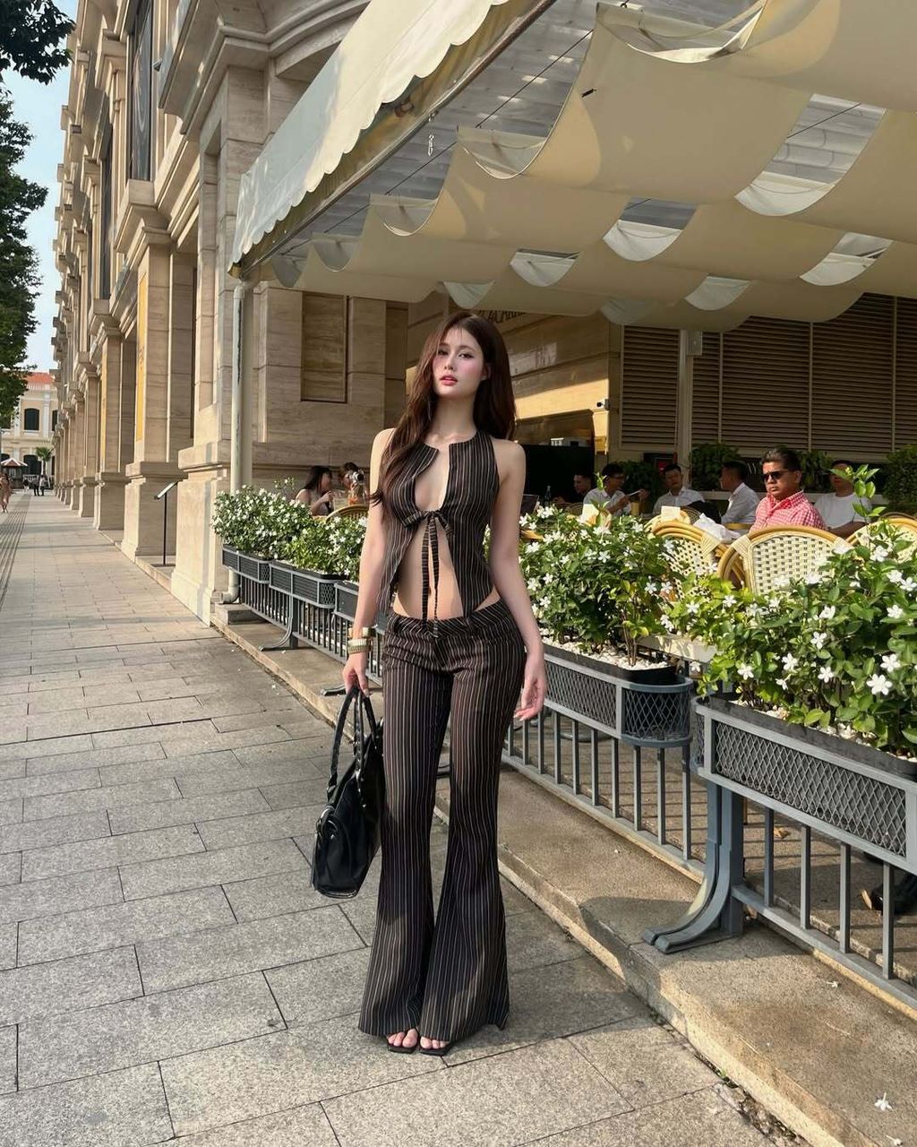 SnapInsta.to_591161368_18356596135161341_6670742413517780878_n