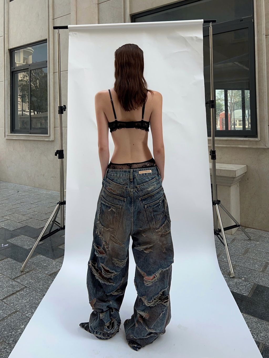 HOLIDAY24-DESTROYED-JEANS-BLUE-12
