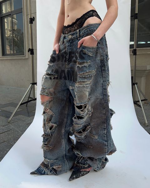 HOLIDAY24-DESTROYED-JEANS-BLUE-11