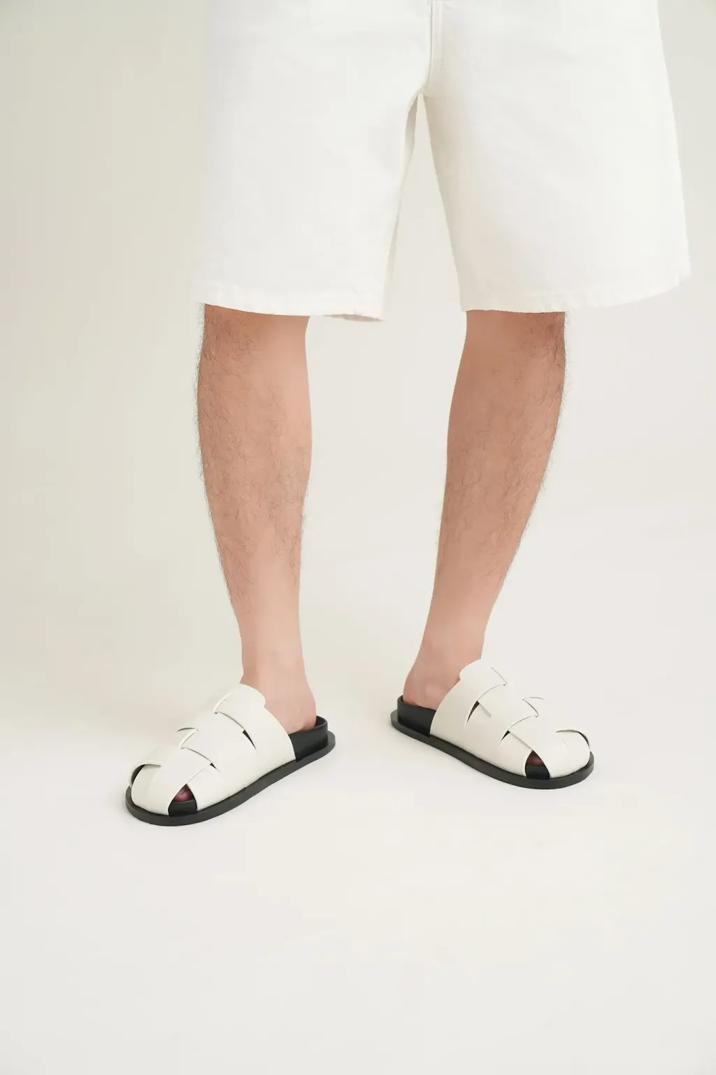 24-holiday-wear-caro-i-1-web_beddf941e9d548bf9eae08fce3b54850_master