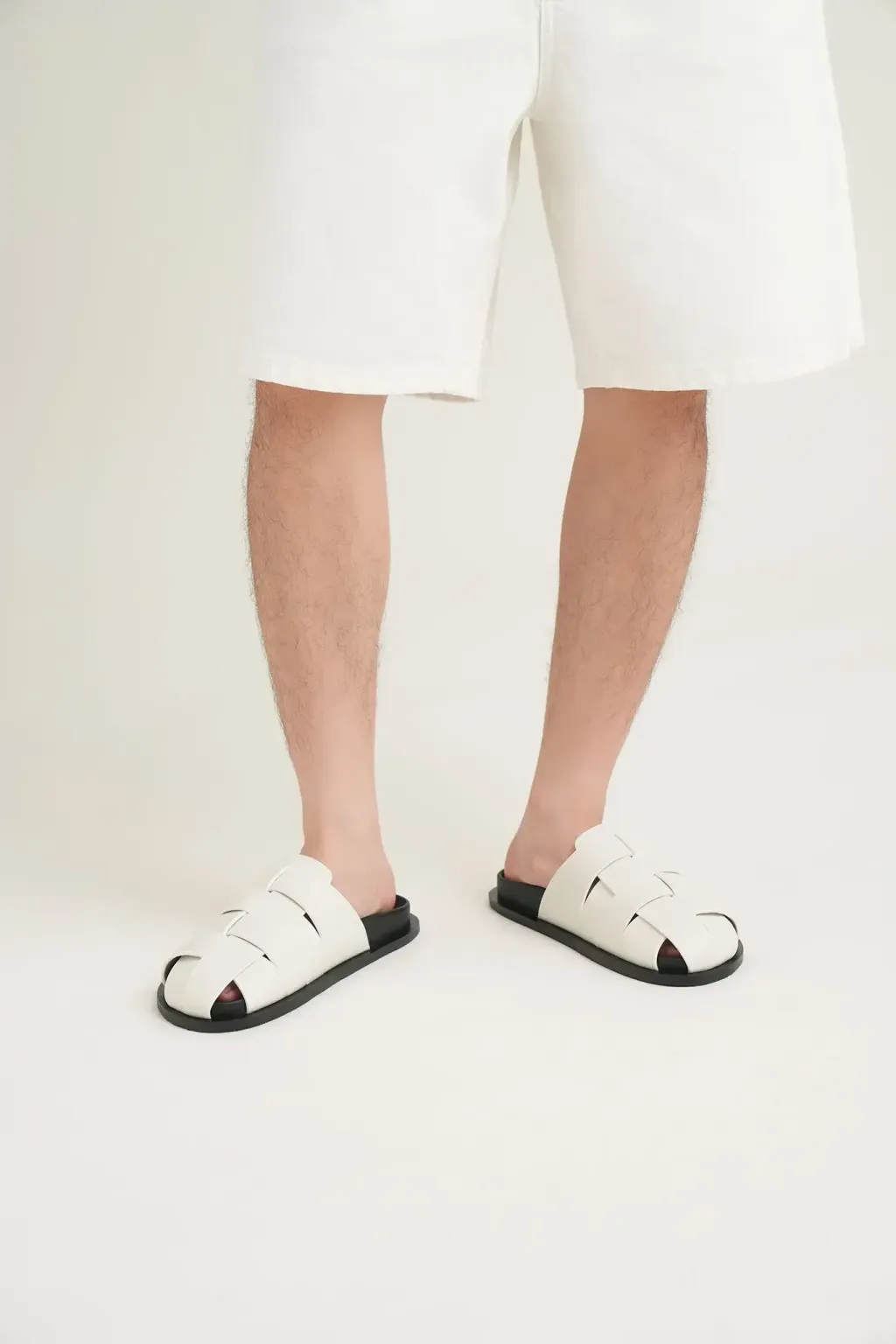 24-holiday-wear-caro-i-1-web_beddf941e9d548bf9eae08fce3b54850_master