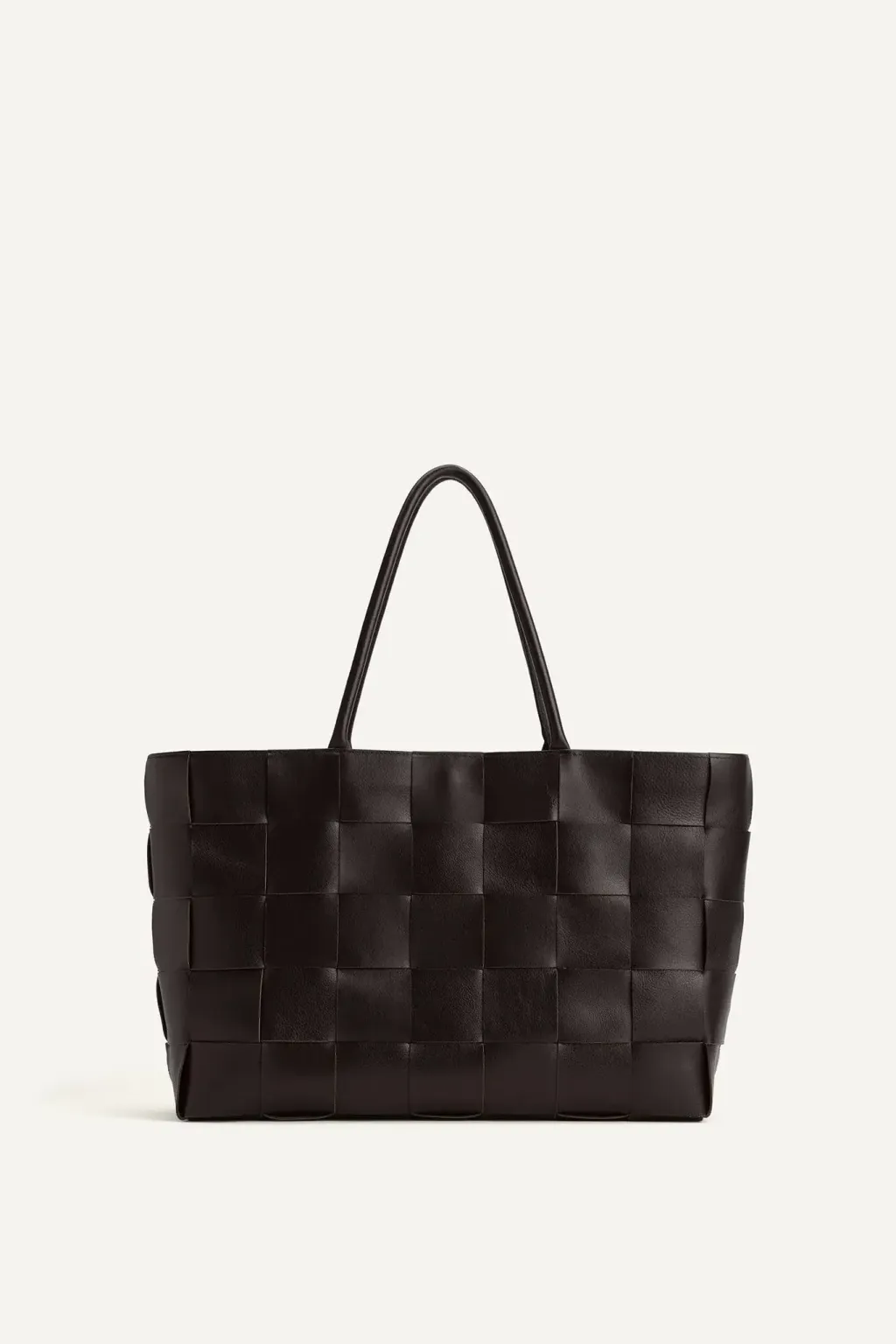 250314-bags-caro-c-1-web_0d57c4a10385462493eb96176e41923b_master
