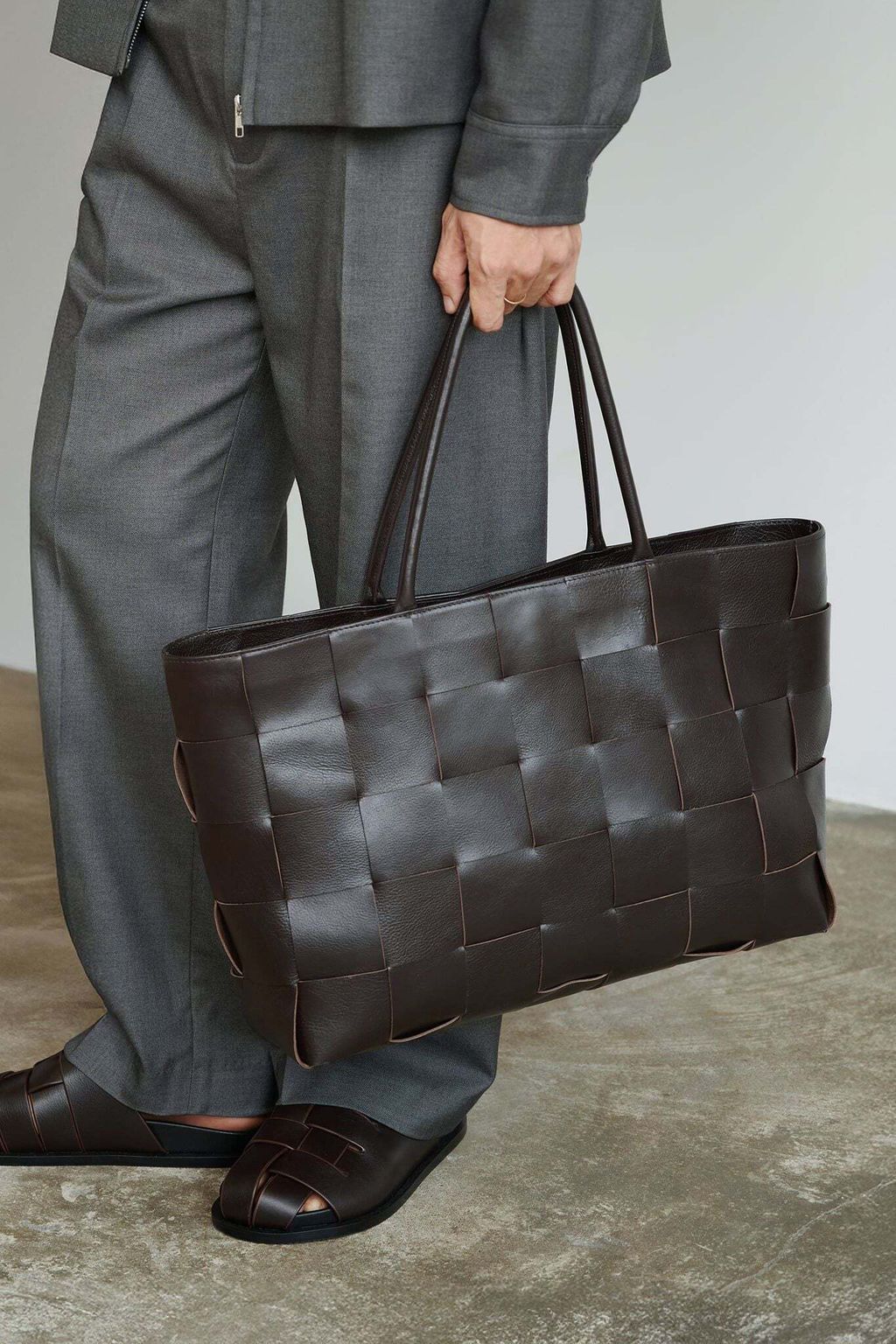 250318-bags-caro-c-2-web_bc7d01d64dc64596a2e3dbc05051e5e9_master