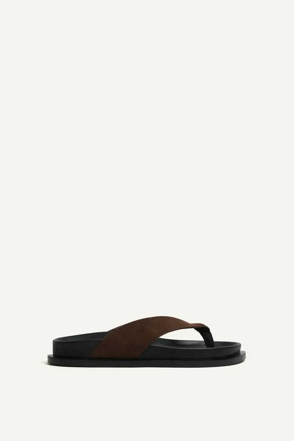260803-waa-product-sandals-2_4b24318aaaf84add823f573b47e2f1f3_master