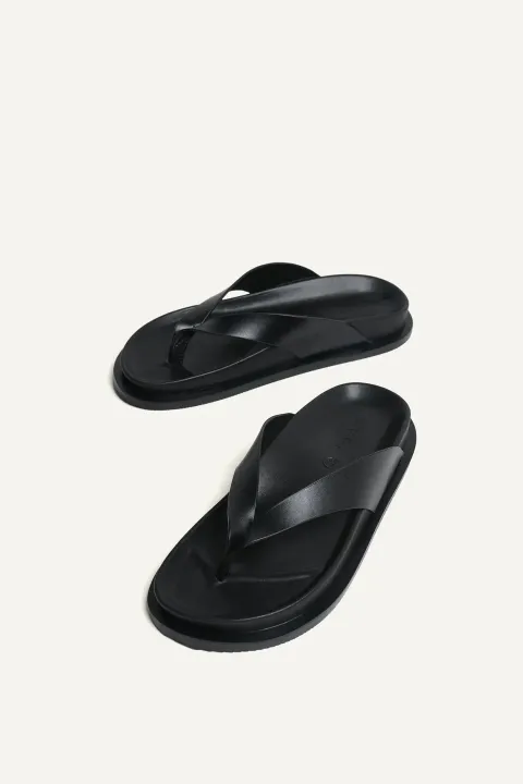 260803-waa-product-sandals-7_1f8f023d972344dcbe380c7decf1b7c9_master