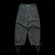 灰色