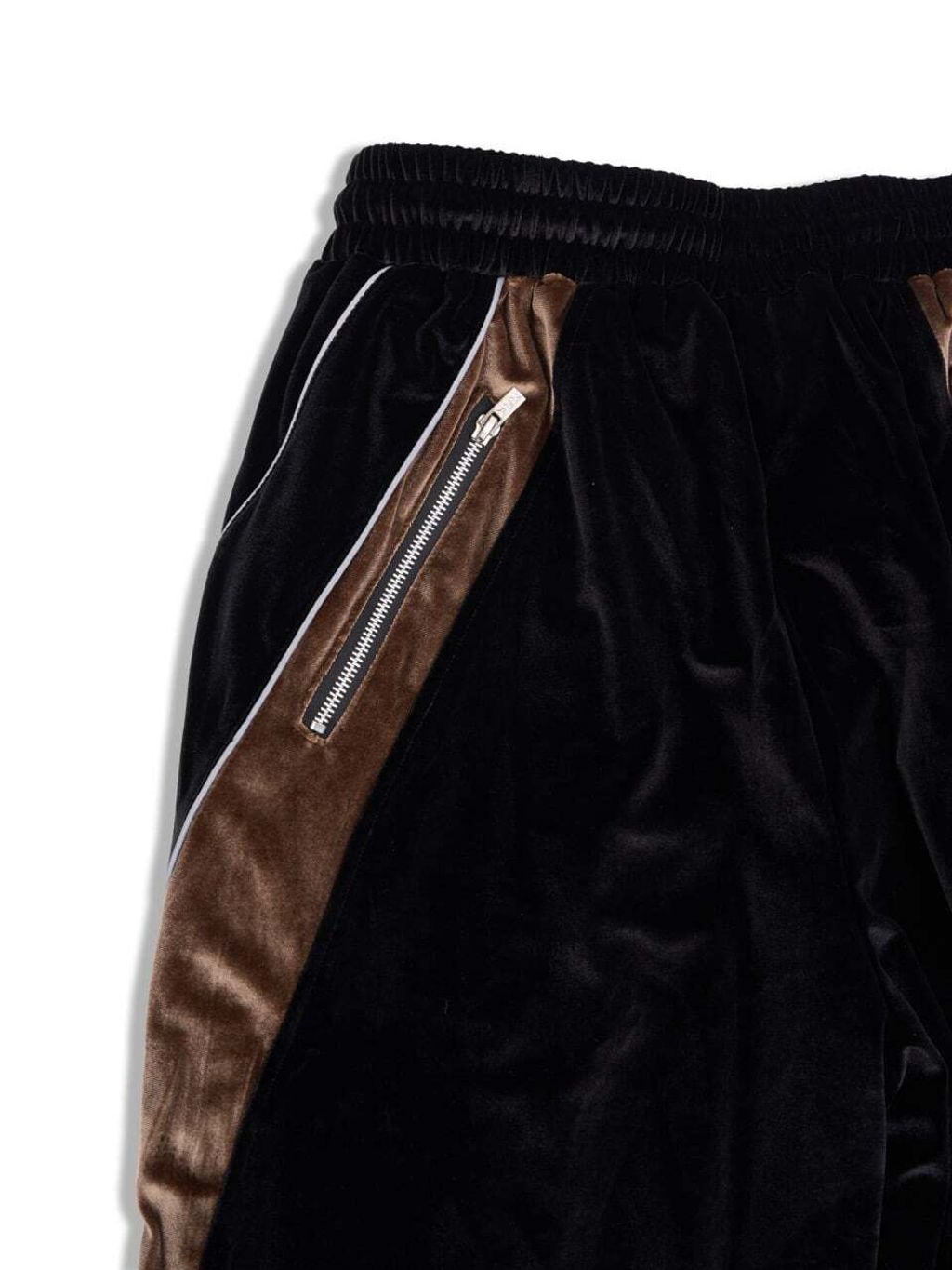 hades0214_large_376b1d50505e4779826375be1dbcb84f