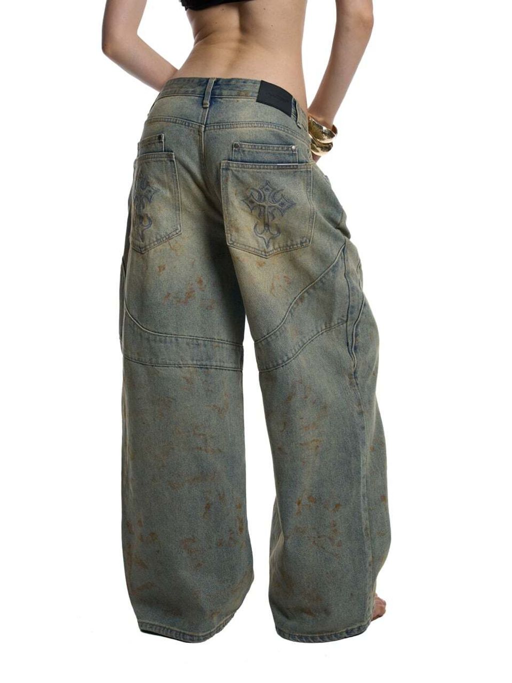 150925.hades2958_large_c8a753086a9b49b9bcefae30e22bab76