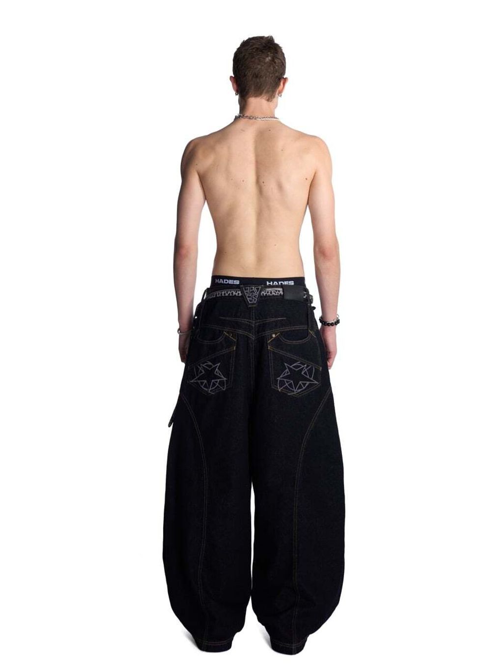 291025.hd0216_large_0cd731ae5625410fbb5daaea5426d326