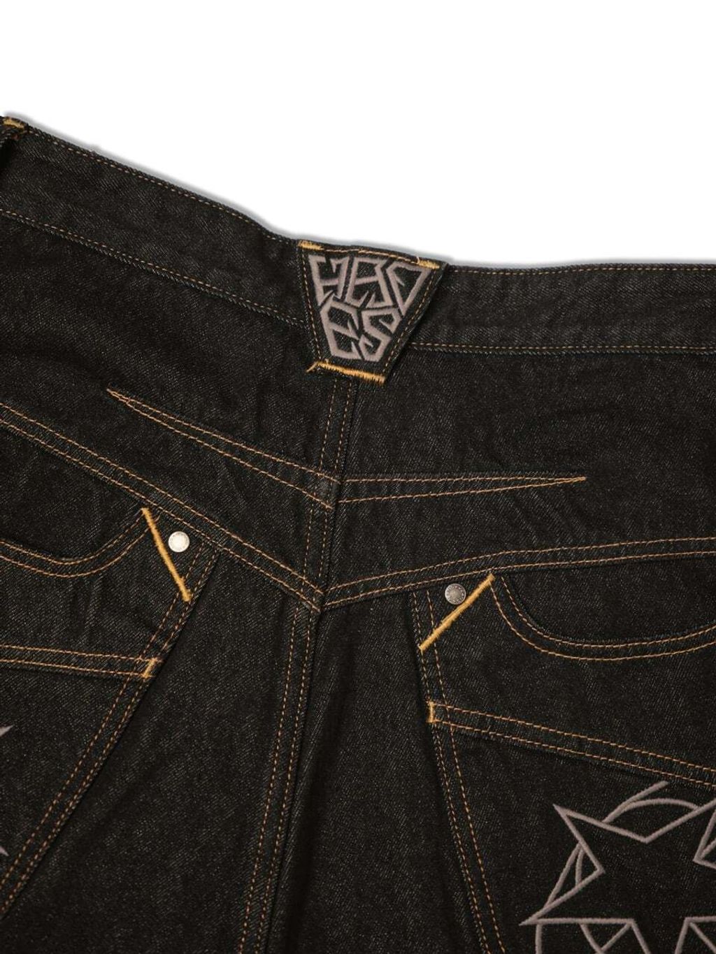 _dsf7752_large_014d2187a89d41a092808f353d54b46a