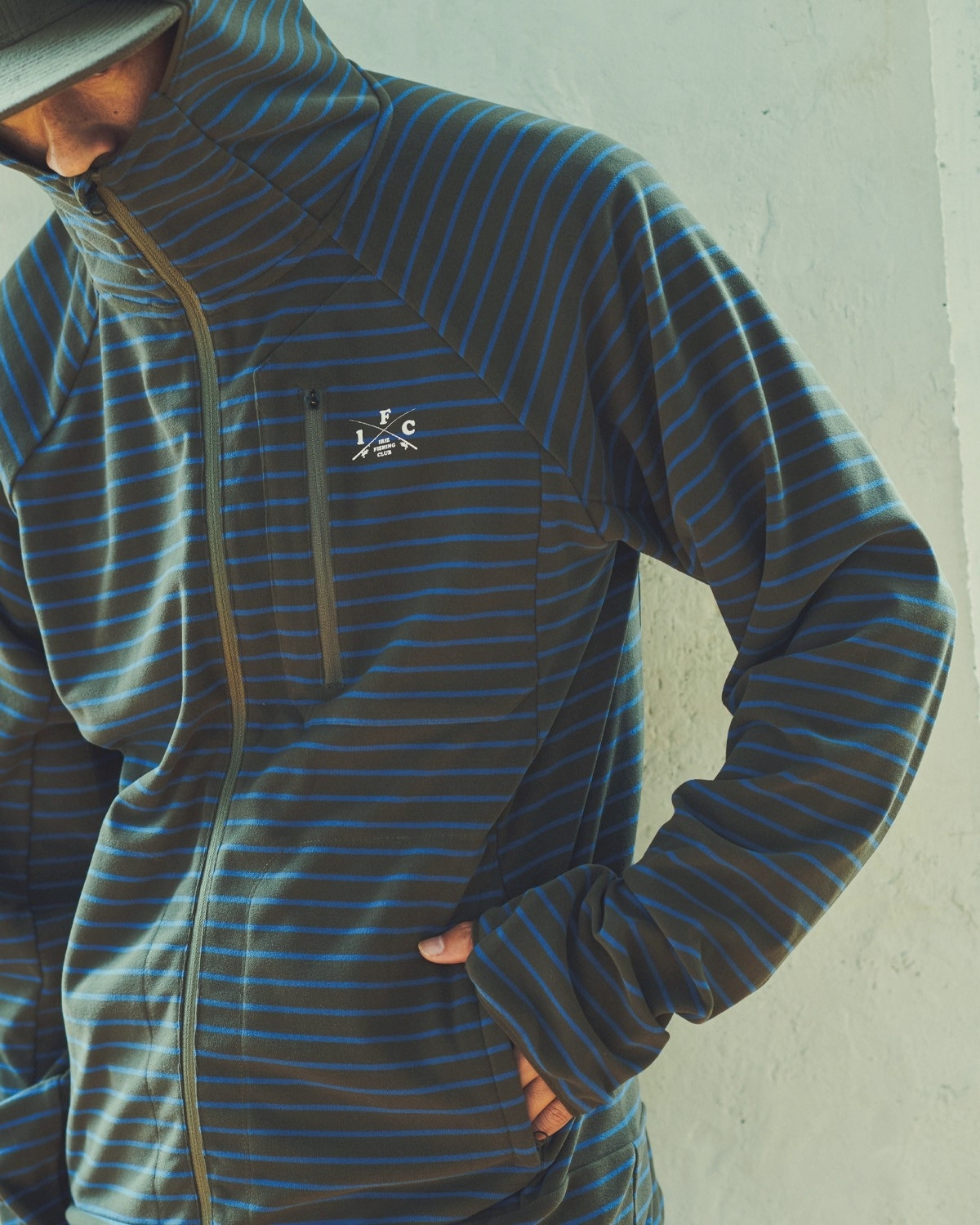 LINE_ALBUM_台湾用 SHIELD ZIP HOODIE_260121_15