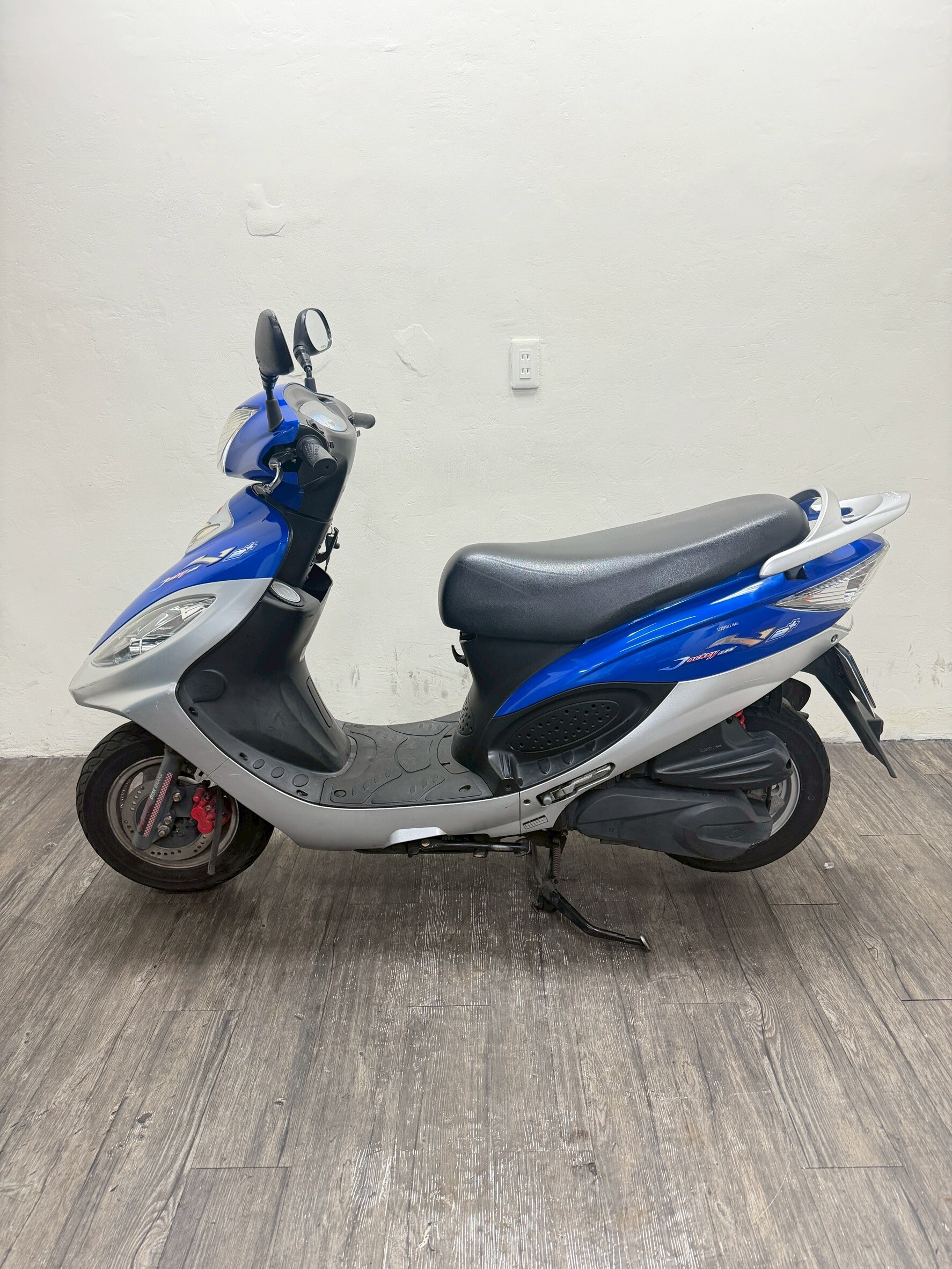 LINE_ALBUM_2013 光陽 V2 125 _7901 $28000 里程 28XXX_260305_5