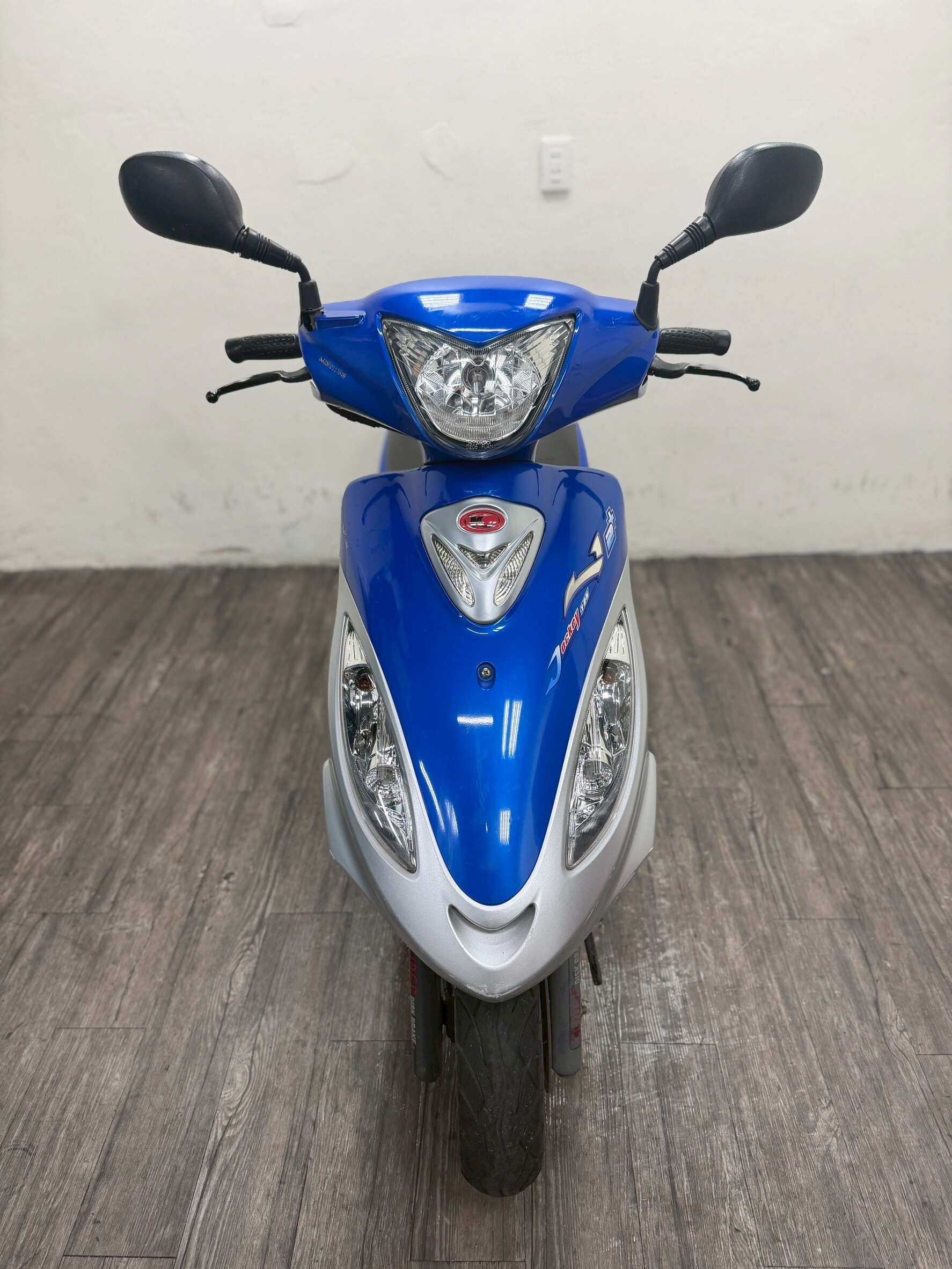 LINE_ALBUM_2013 光陽 V2 125 _7901 $28000 里程 28XXX_260305_1