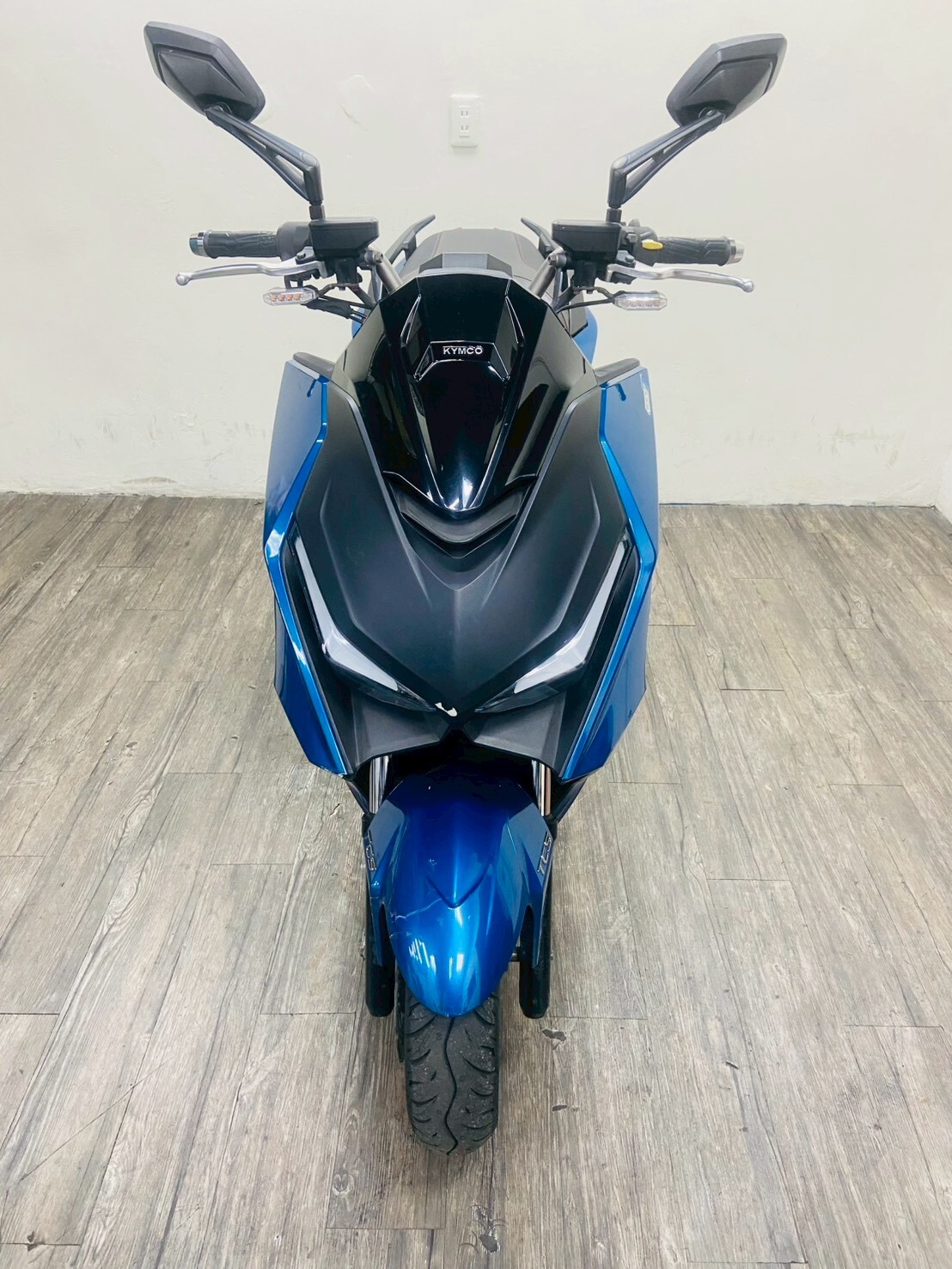 LINE_ALBUM_2021 光陽 KRV 180 TCS_6629 $66000 里程28XXX_260306_1