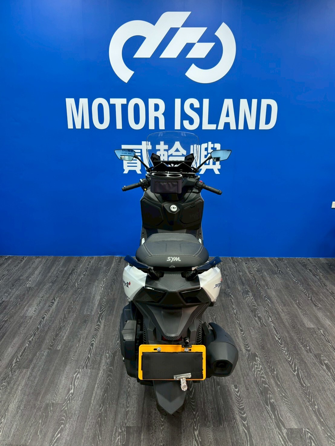 LINE_ALBUM_2024 三陽JOYMAX Z+ 300I TCS _LBC-3032 $99999 里程12XXX_260307_5