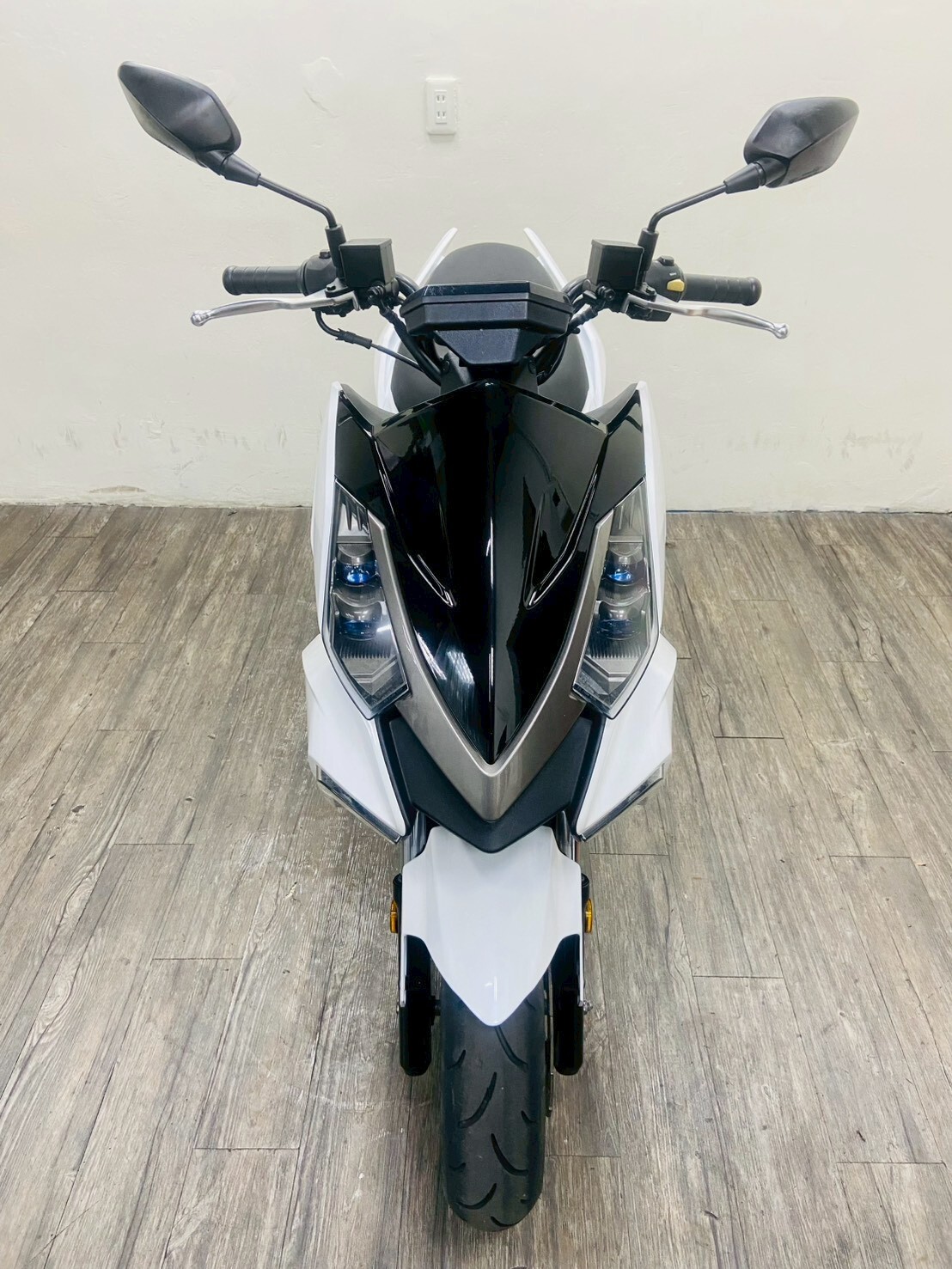 LINE_ALBUM_2022 三陽 DRG 158 TCS 七期 _6152 $ 72000里程12XXX_260309_1