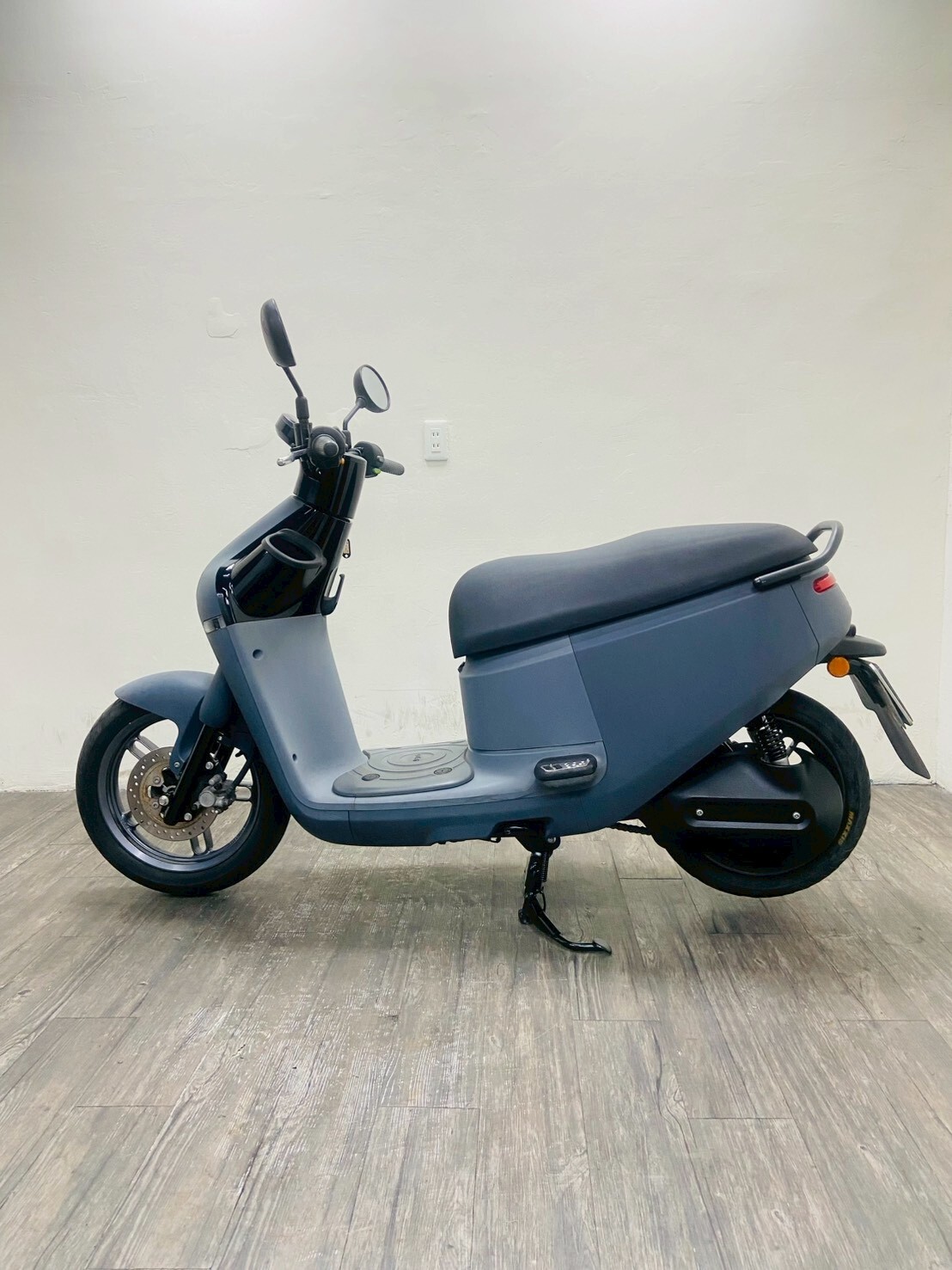 LINE_ALBUM_降價 02019 睿能 GOGORO 3 鑰匙 _8973 $22000 里程 14XXX_260309_5