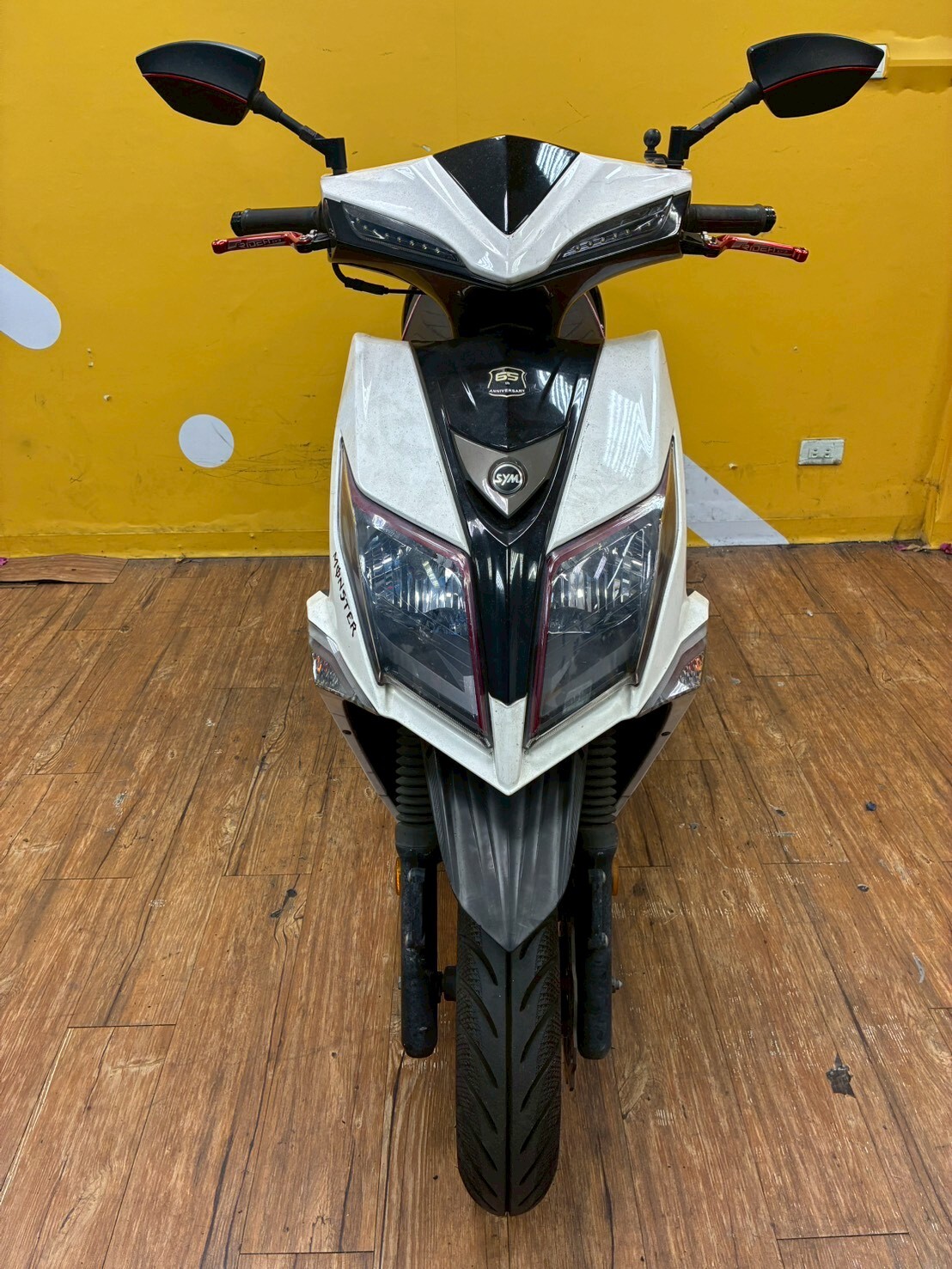 LINE_ALBUM_JET S ABS_8391_260312_1