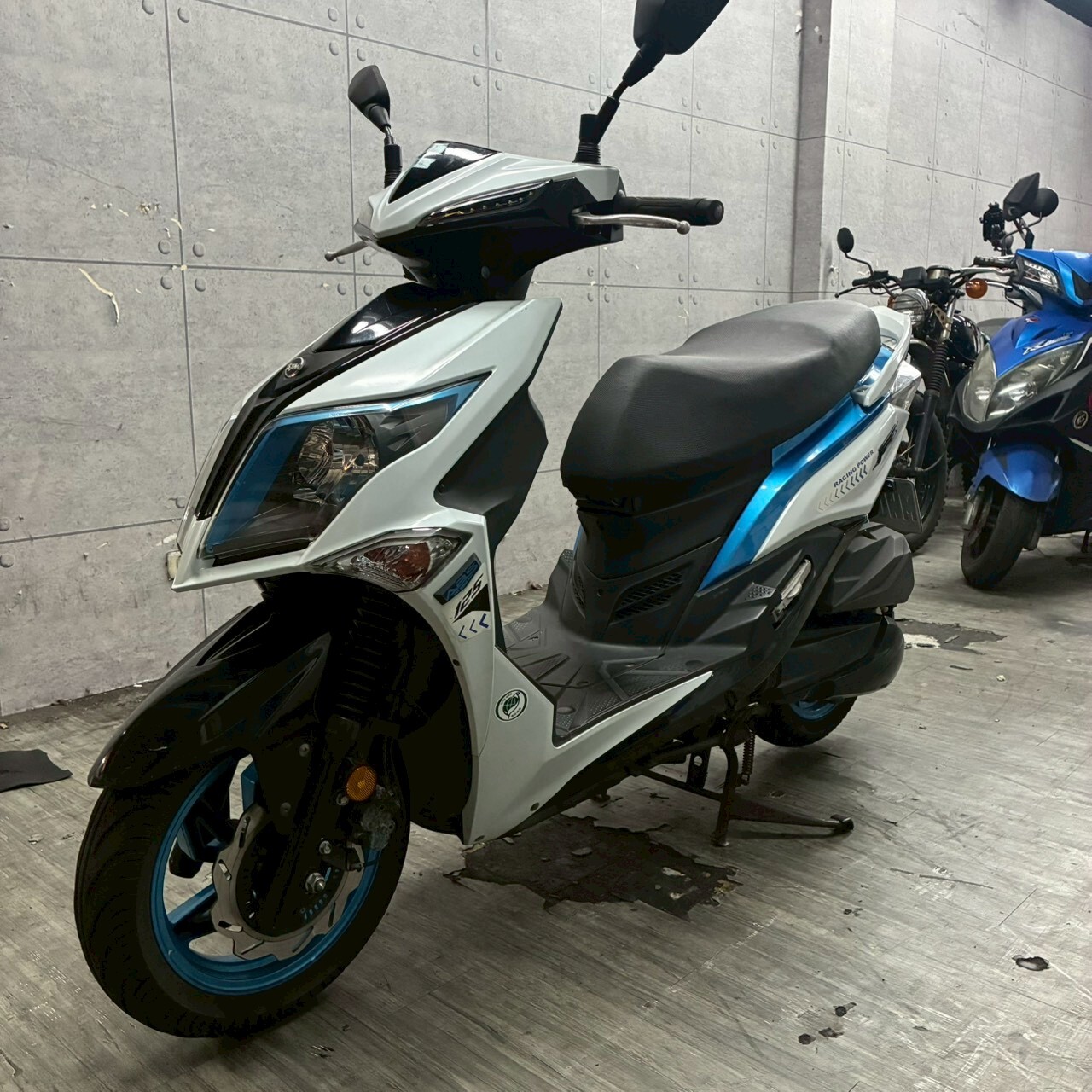 LINE_ALBUM_JETS_9722_260312_3